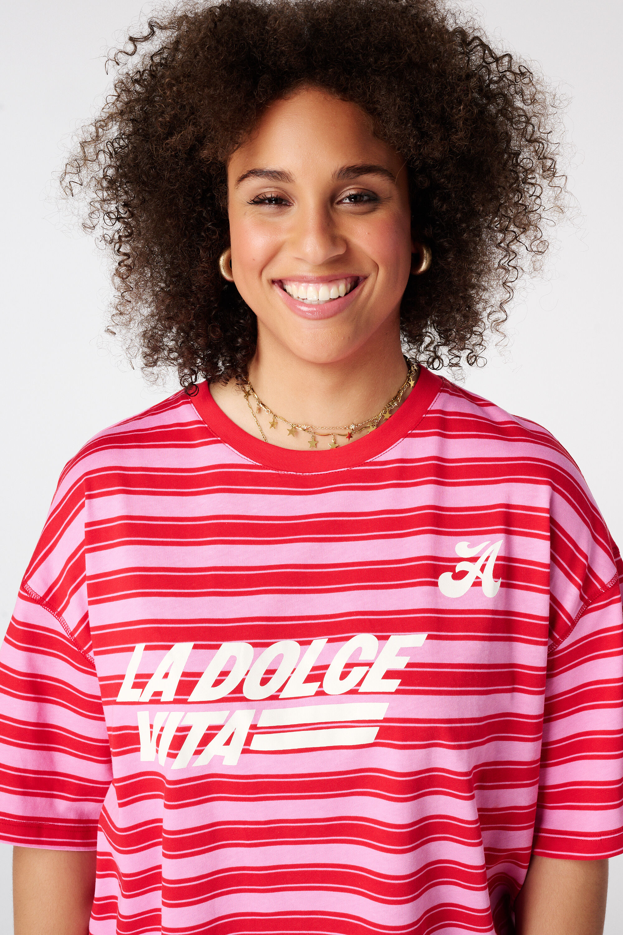 Camiseta oversize con ilustraci&oacute;n image number 4