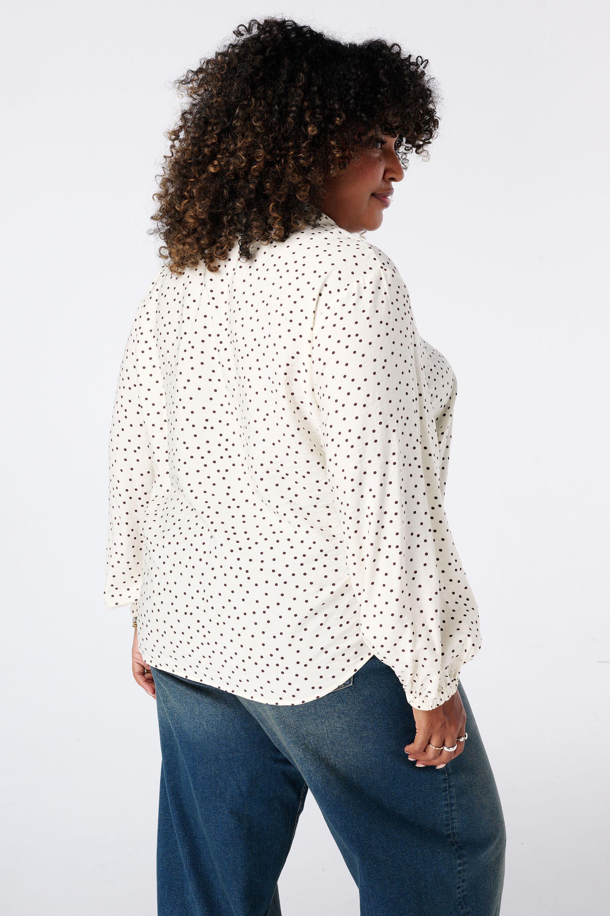 Blusa de lunares image number 3