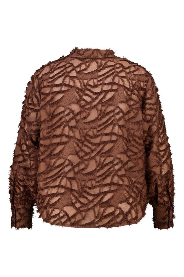 Blusa mullida con estampado image number 2
