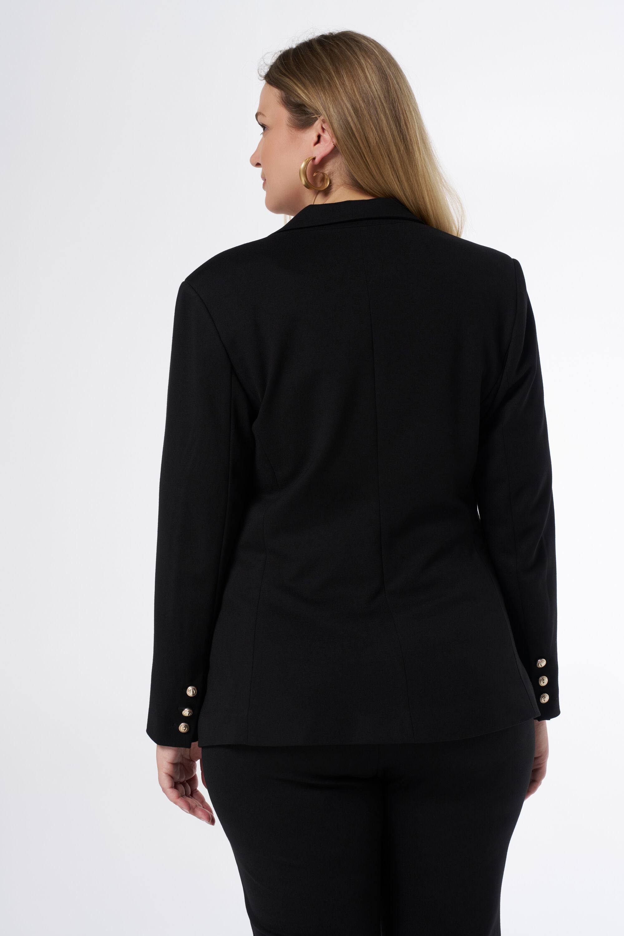 Chaleco con botones dorados image number 3