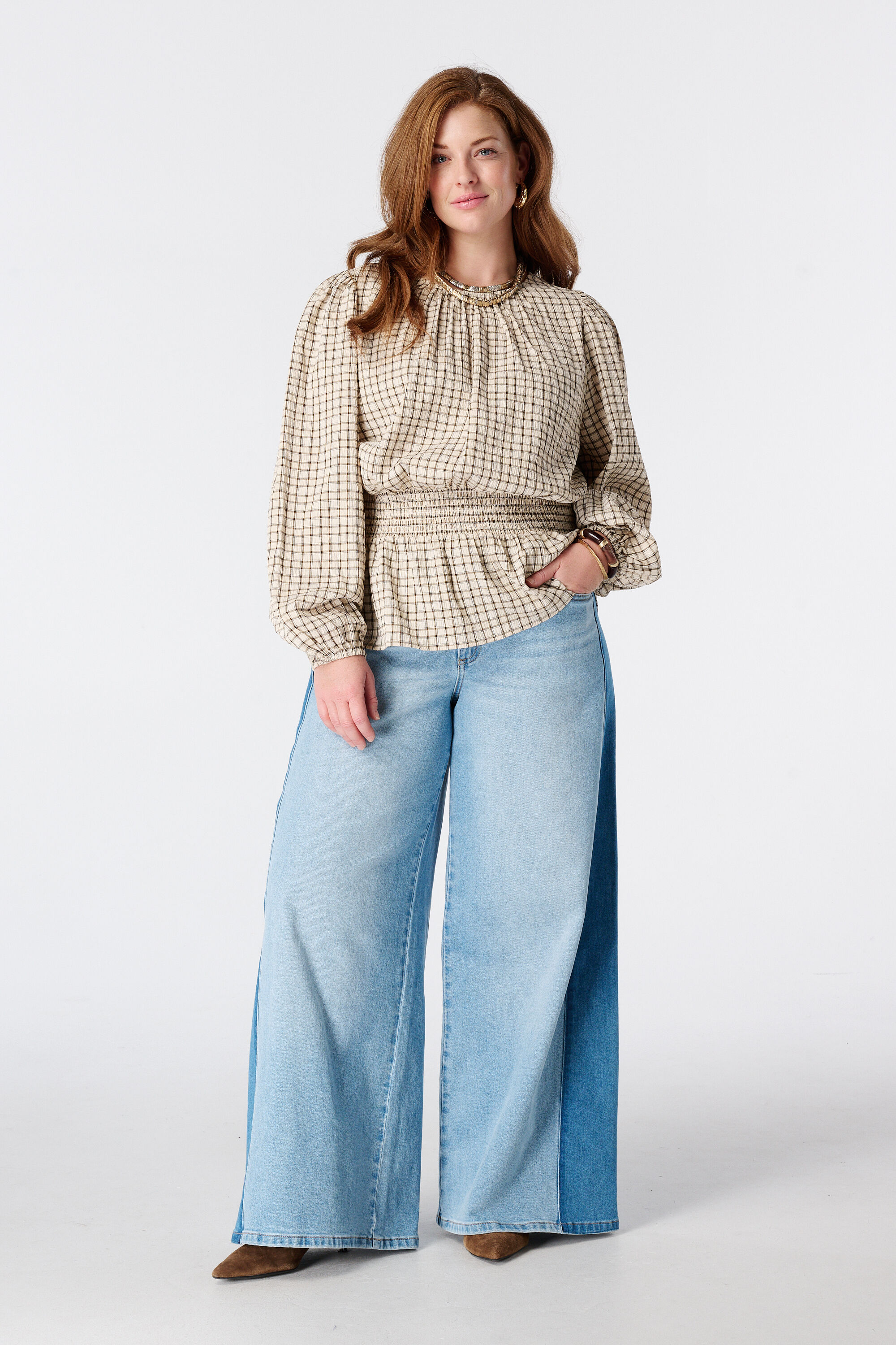 Blusa de cuadros image number 5