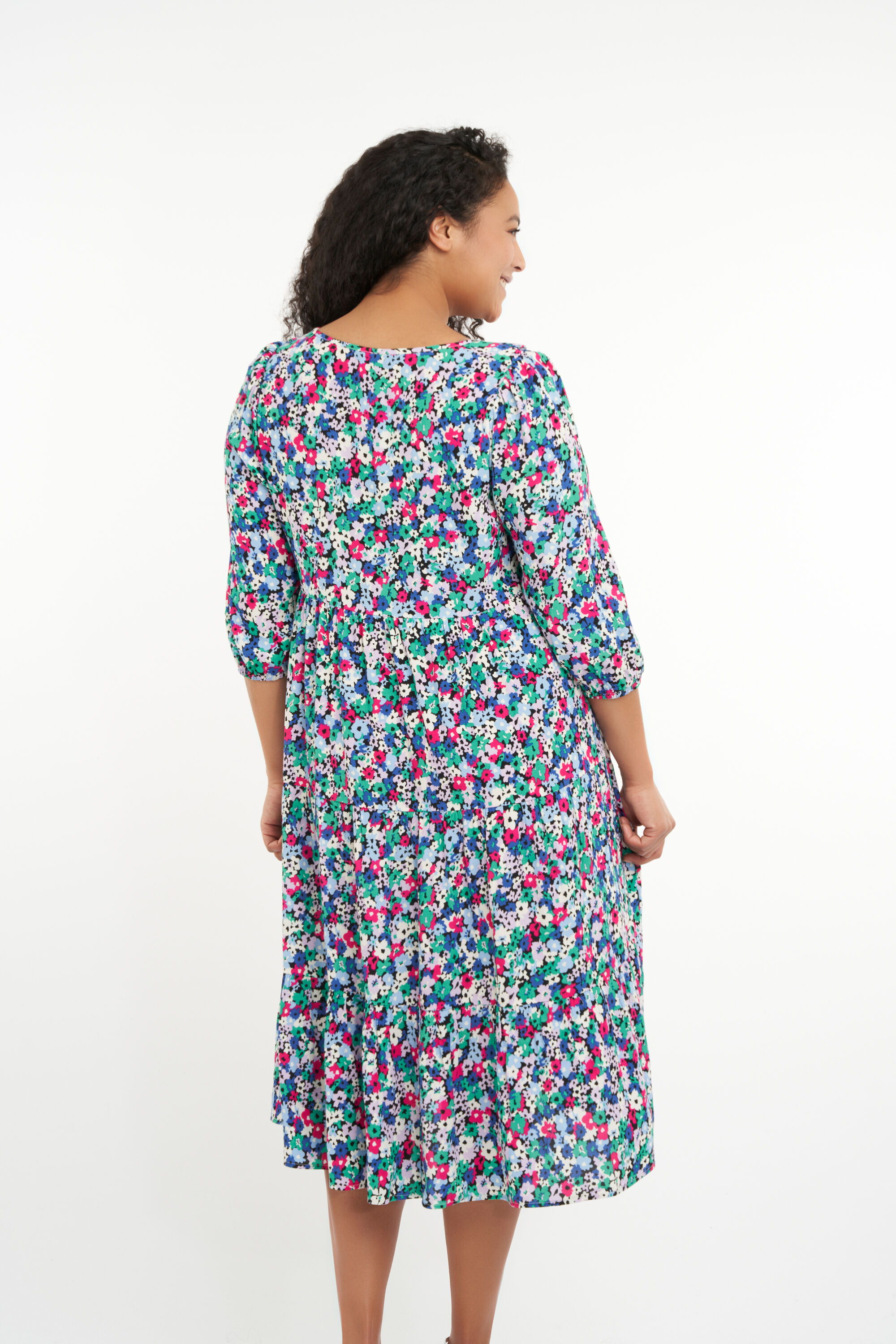 Vestido largo con estampado  image number 3