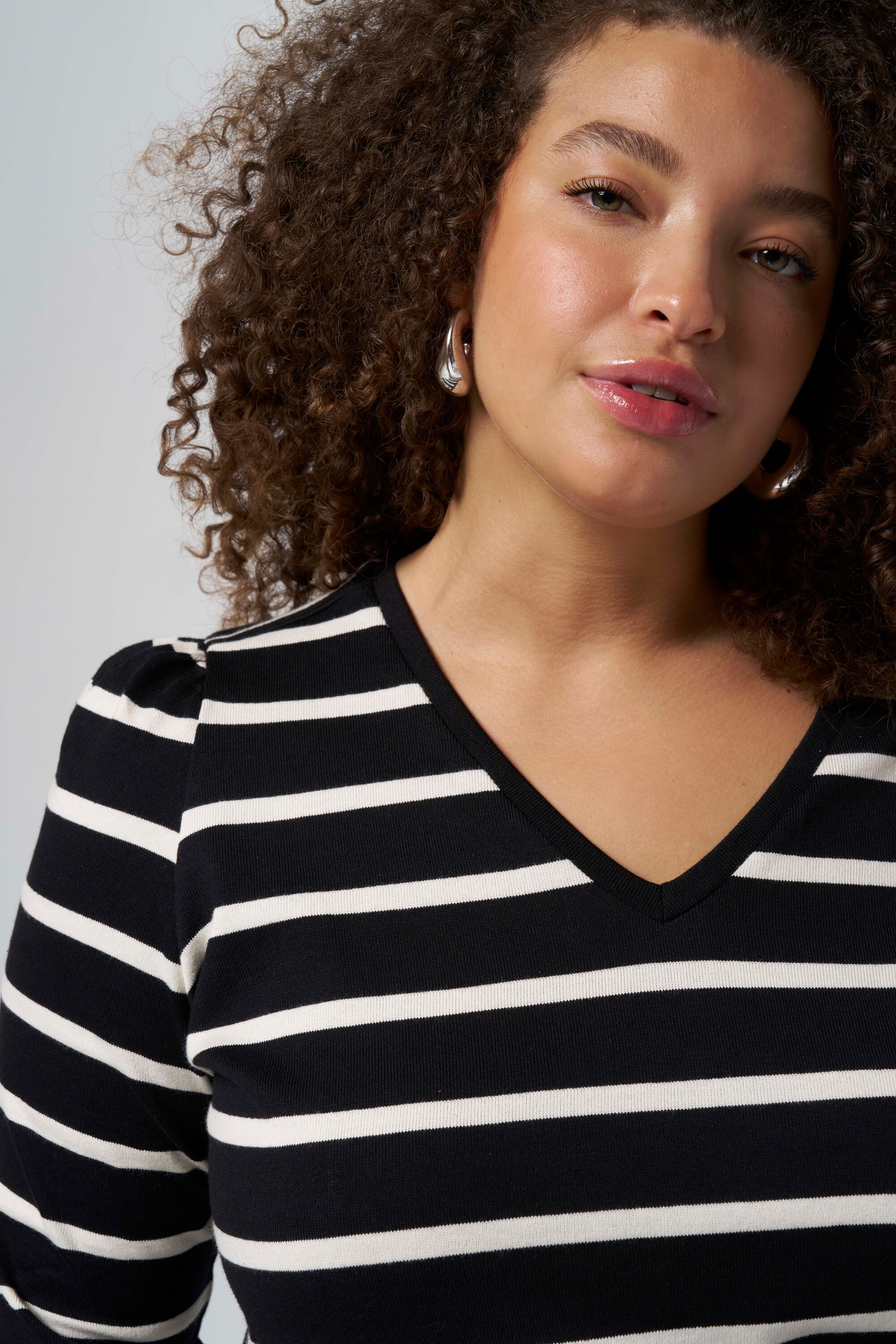 Top de manga larga con rayas image number 4