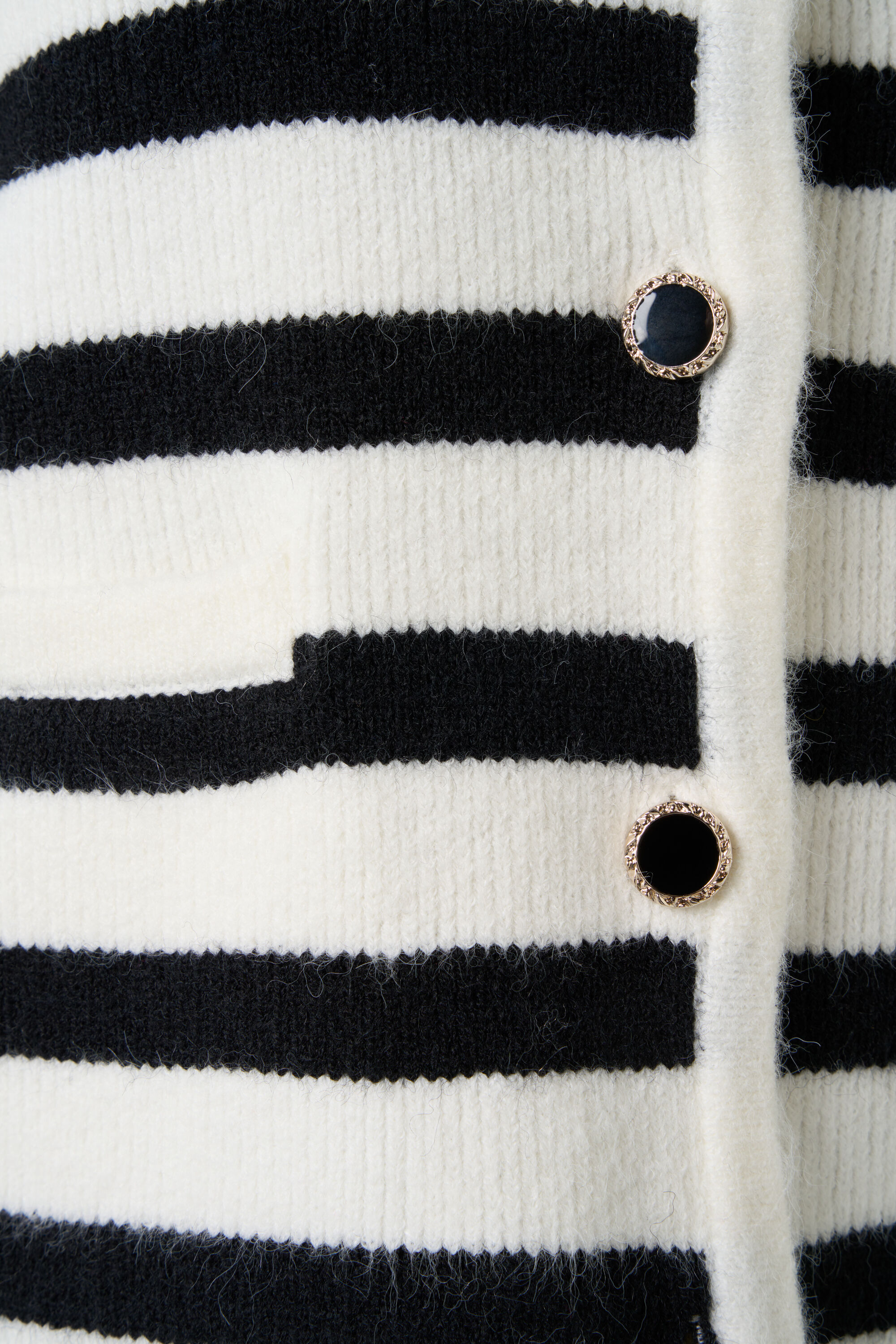 C&aacute;rdigan de rayas image number 4