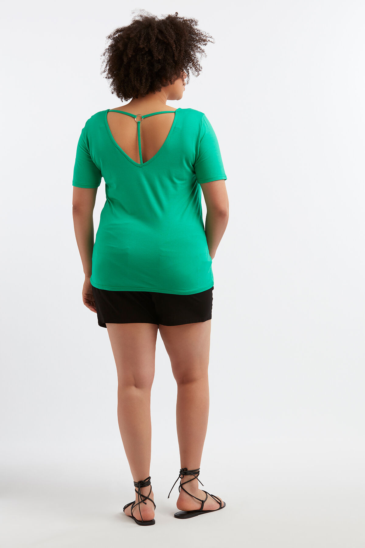 Pantalones cortos de viscosa con estampado image number 3