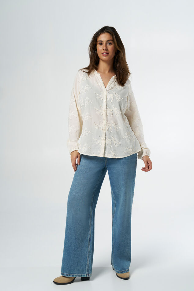 Blusa con bordado image number 0