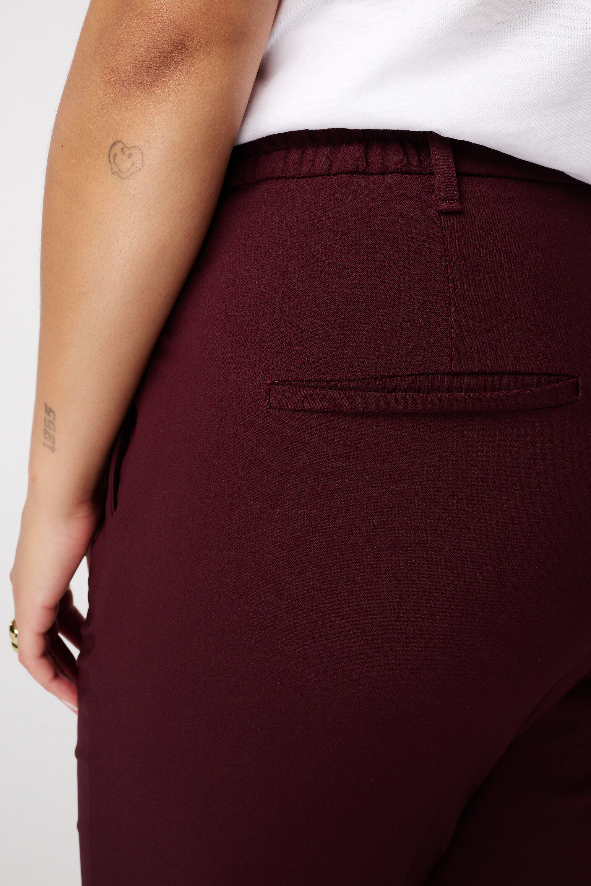 Pantal&oacute;n straight-leg image number 4