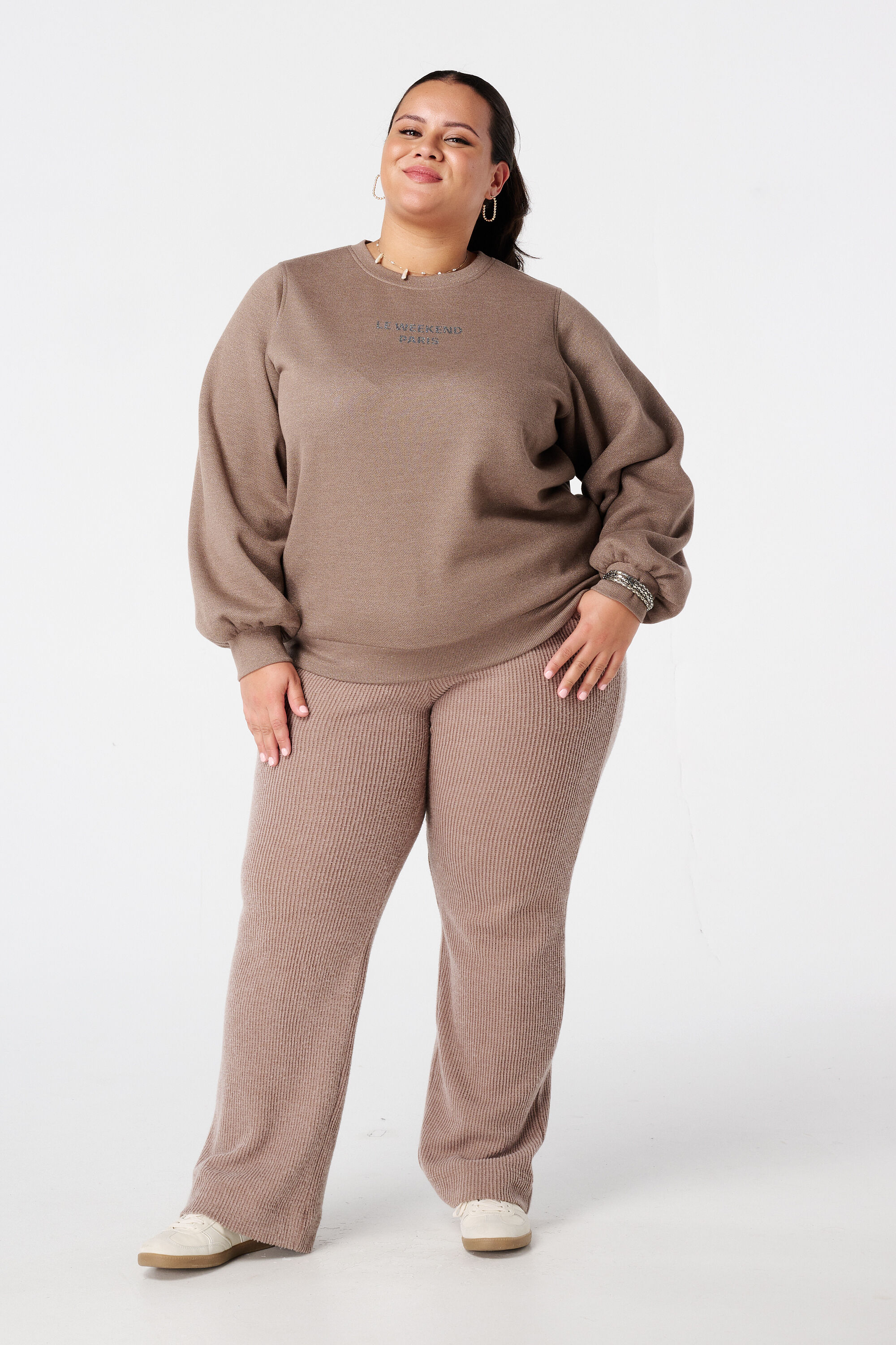 Jersey con texto de lurex y purpurina image number 5