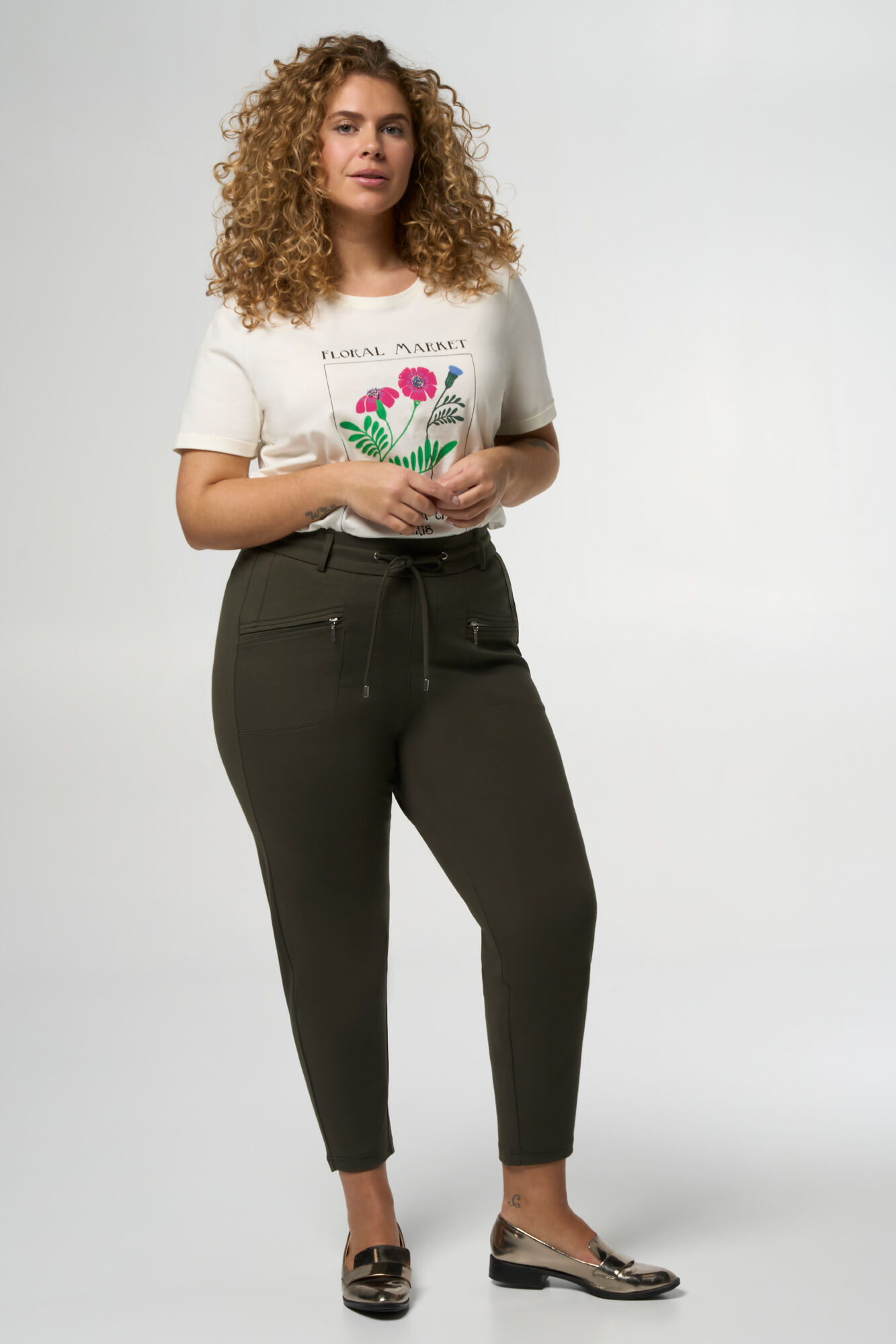 Pantalones con cremallera image number 0