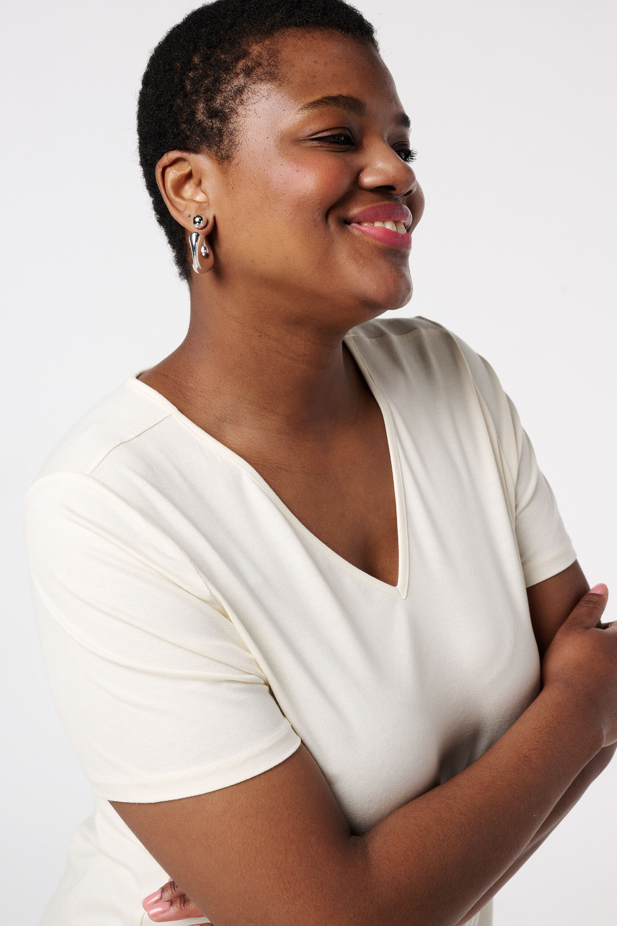 Camiseta con escote en V image number 4