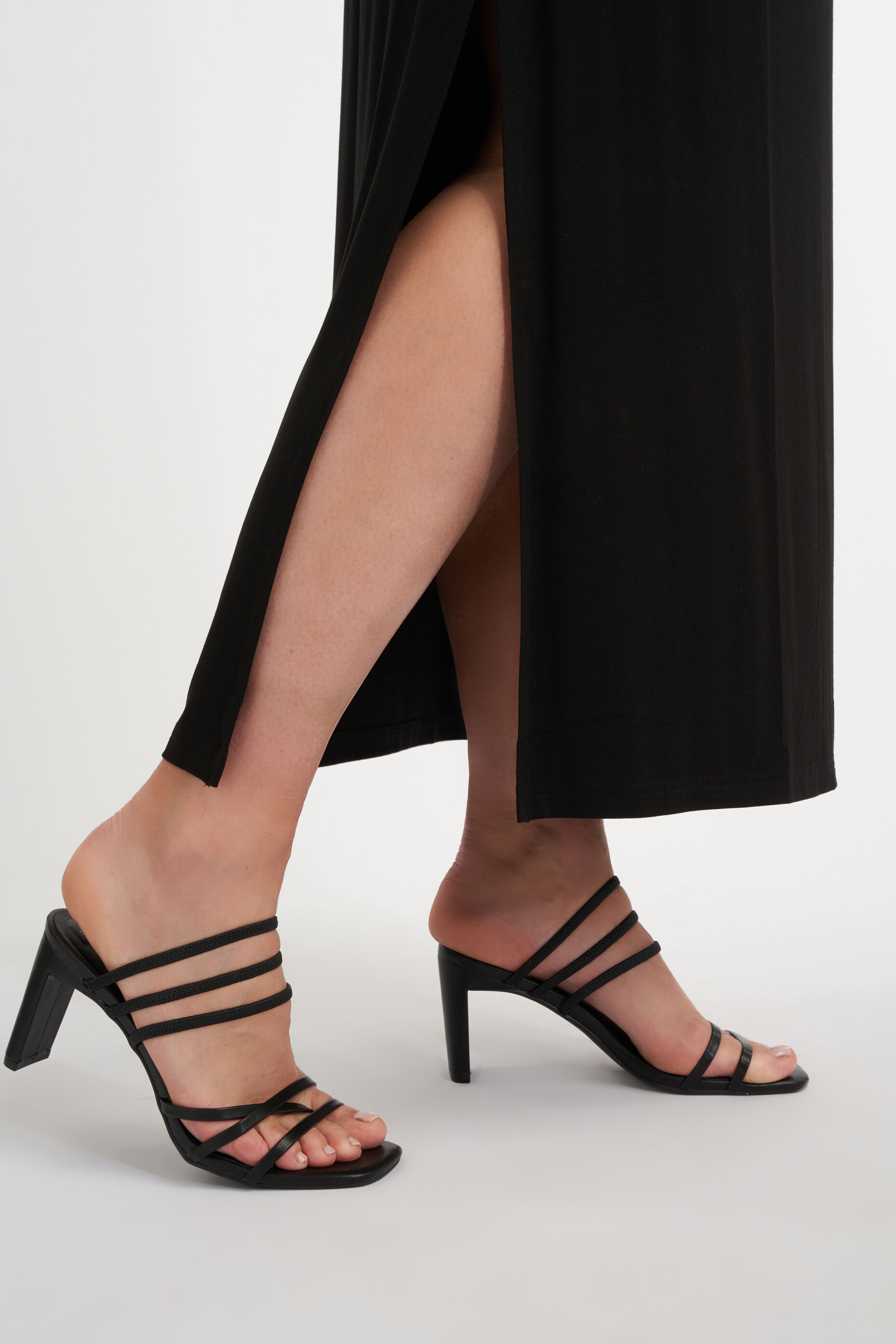 Falda larga con abertura image number 5