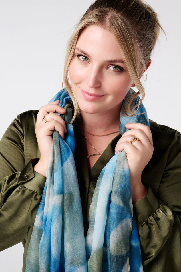 Bufanda con estampado image number 2