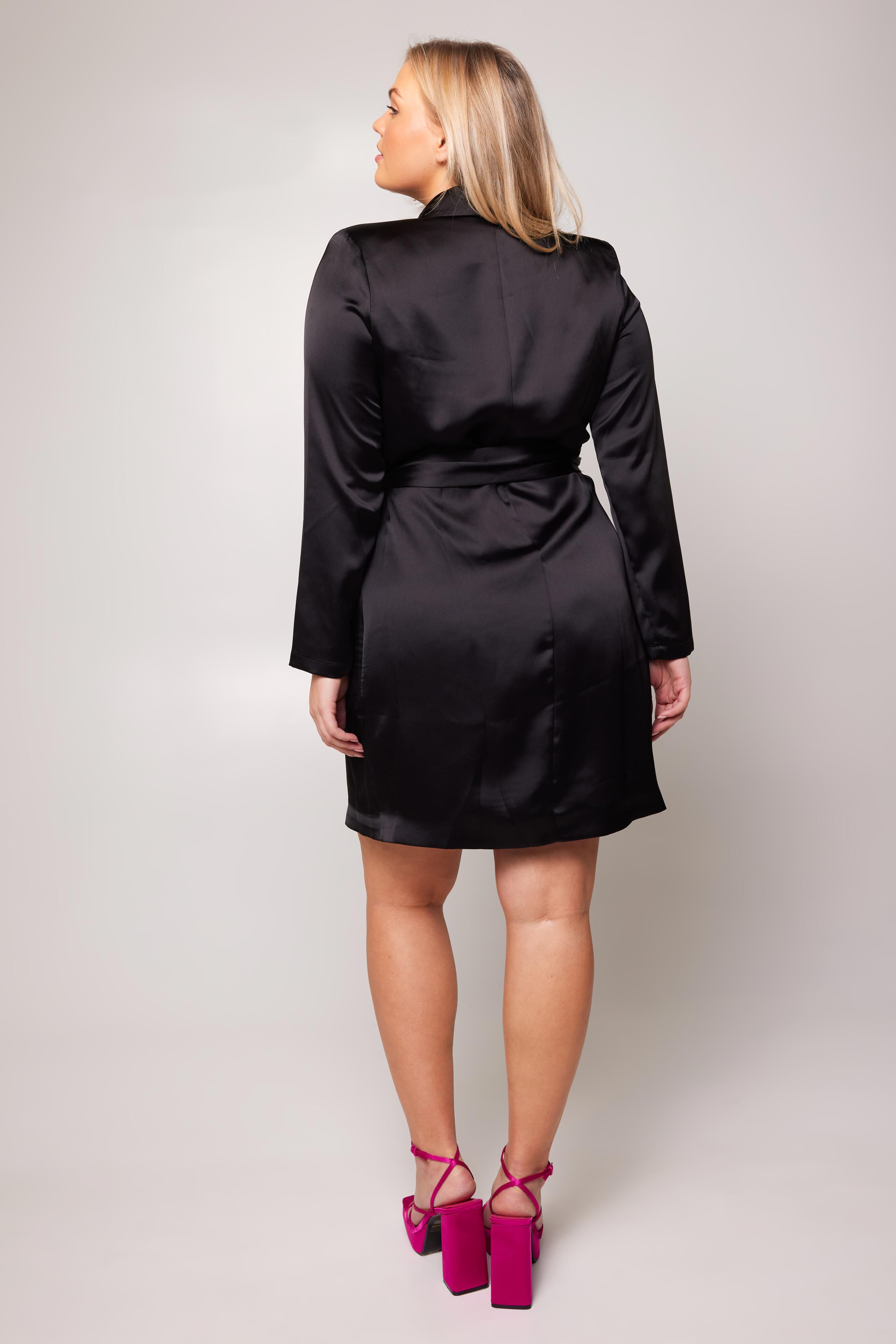 Vestido cruzado de sat&eacute;n  image number 4