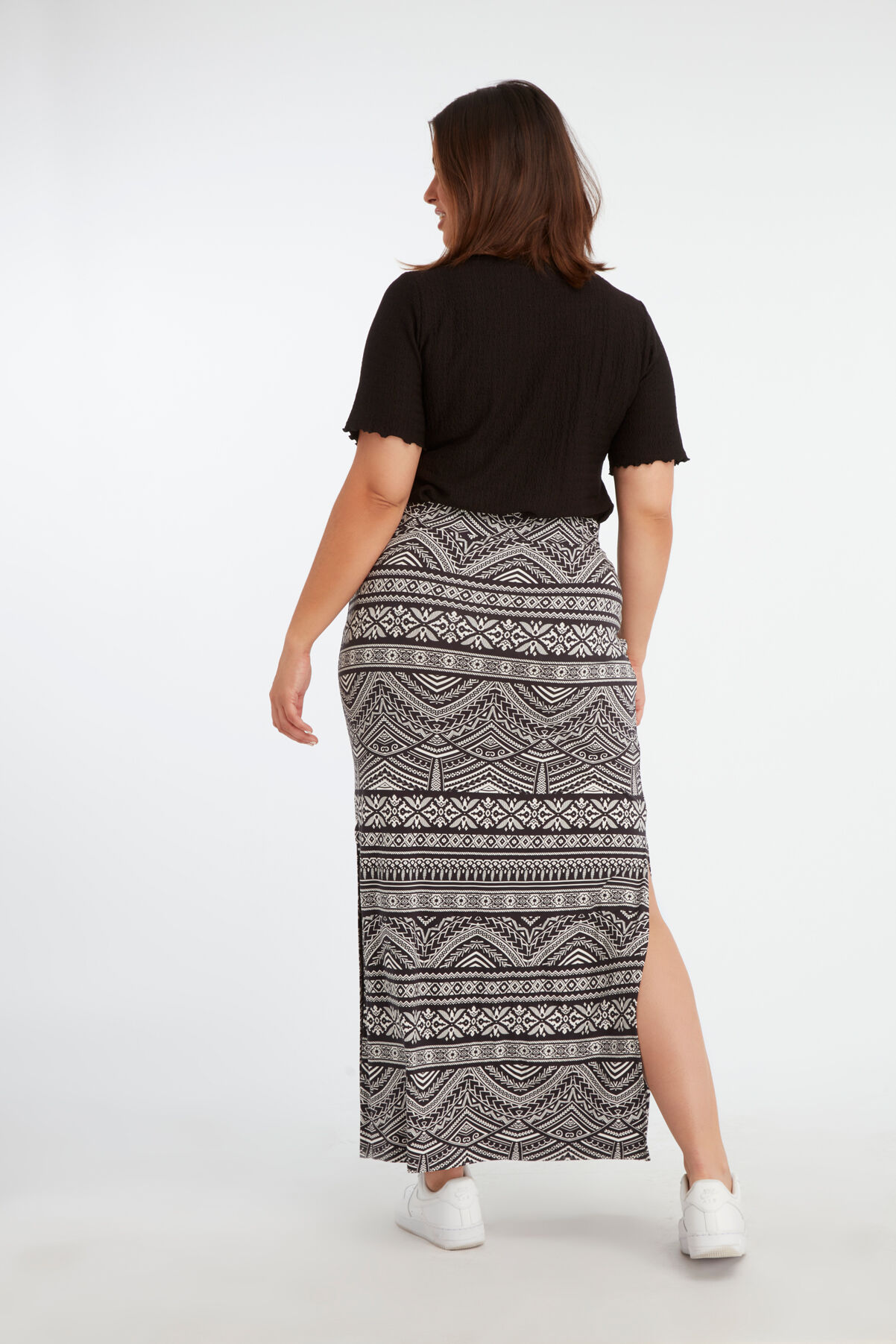 Falda larga con abertura image number 4