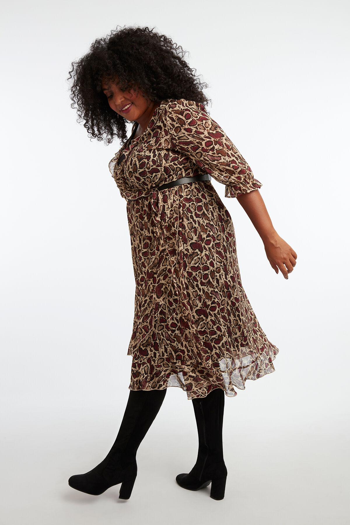 Vestido cruzado image number 6