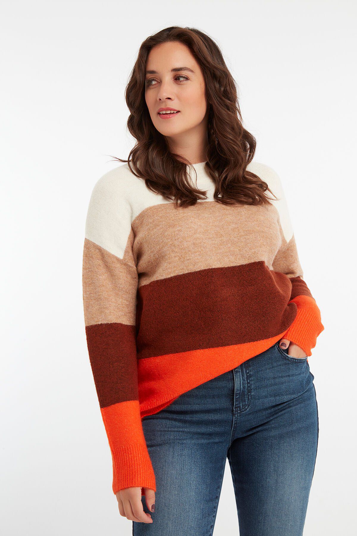 Su&eacute;ter image number 4