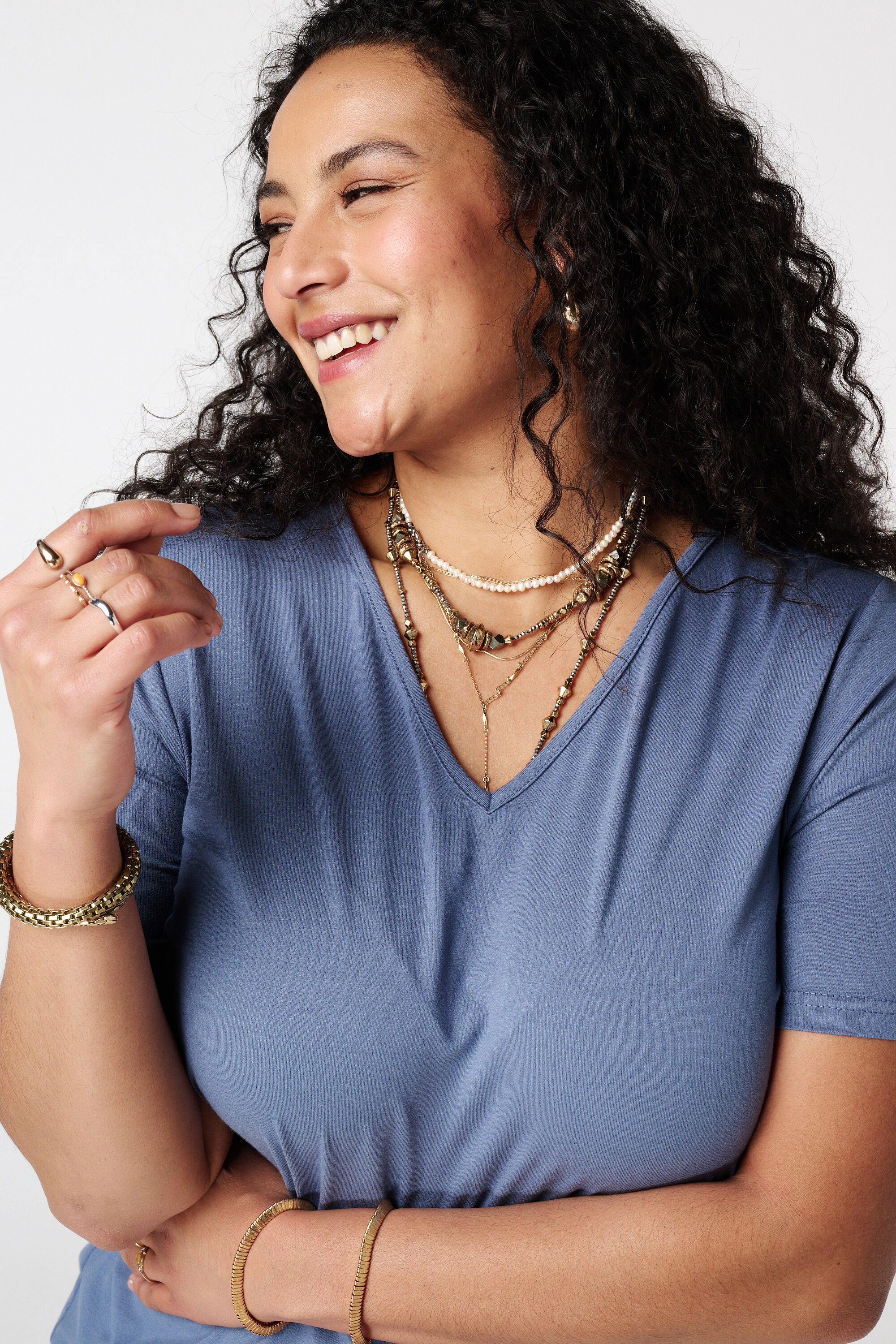 Camiseta con escote en V image number 4