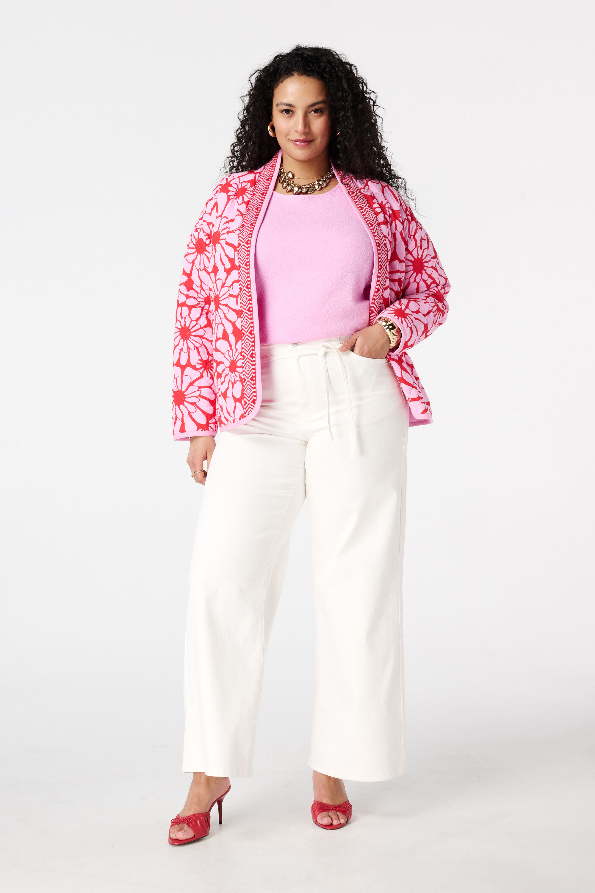 Vaquero wide leg con cord&oacute;n