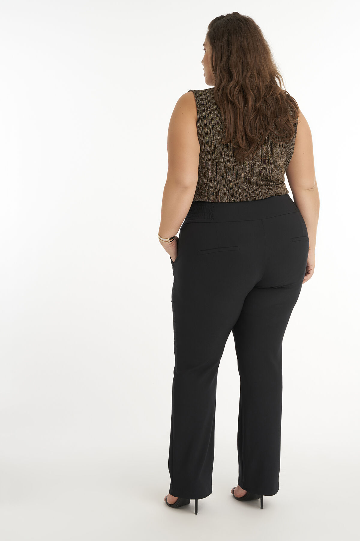 Pantalones anchos image number 3