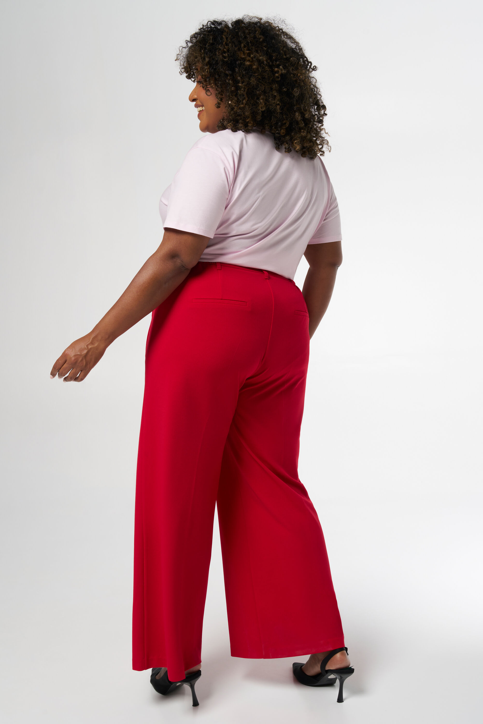 Pantalones de pernera ancha image number 3