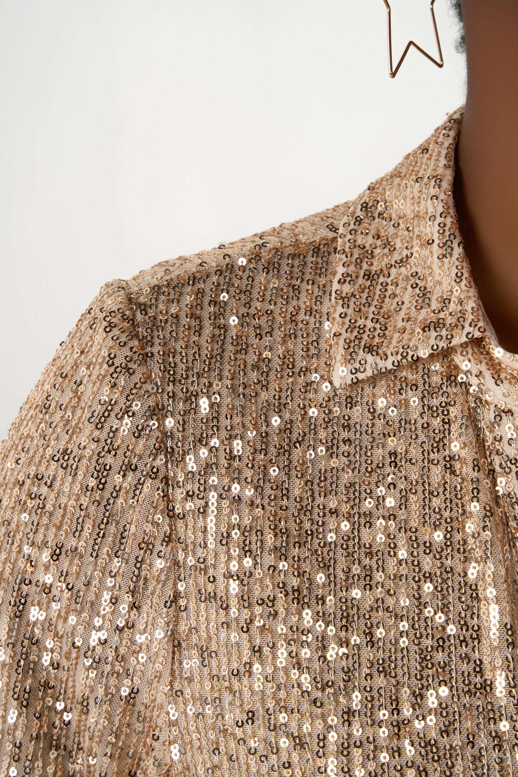 Top con lentejuelas image number 4