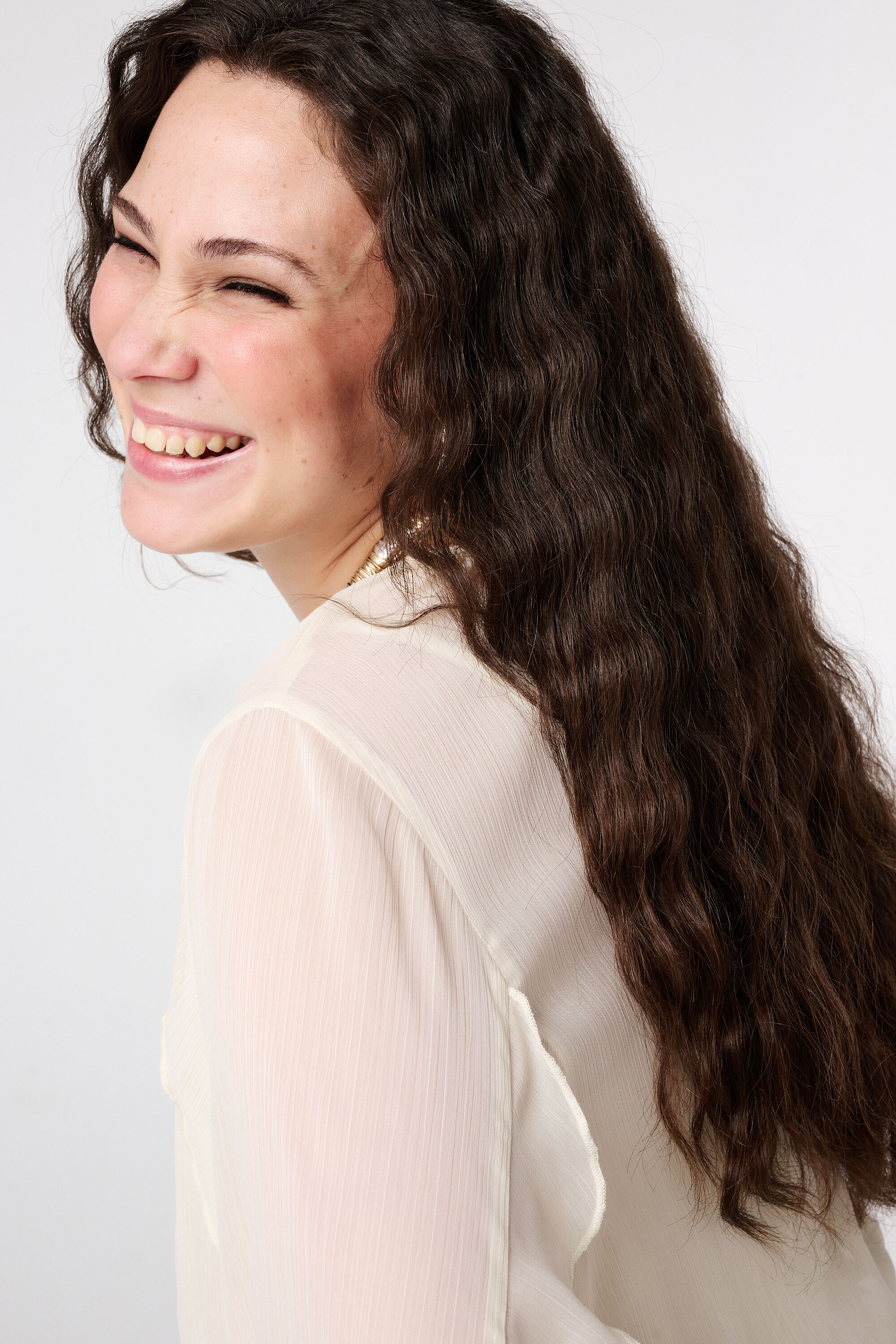 Blusa con volantes image number 4