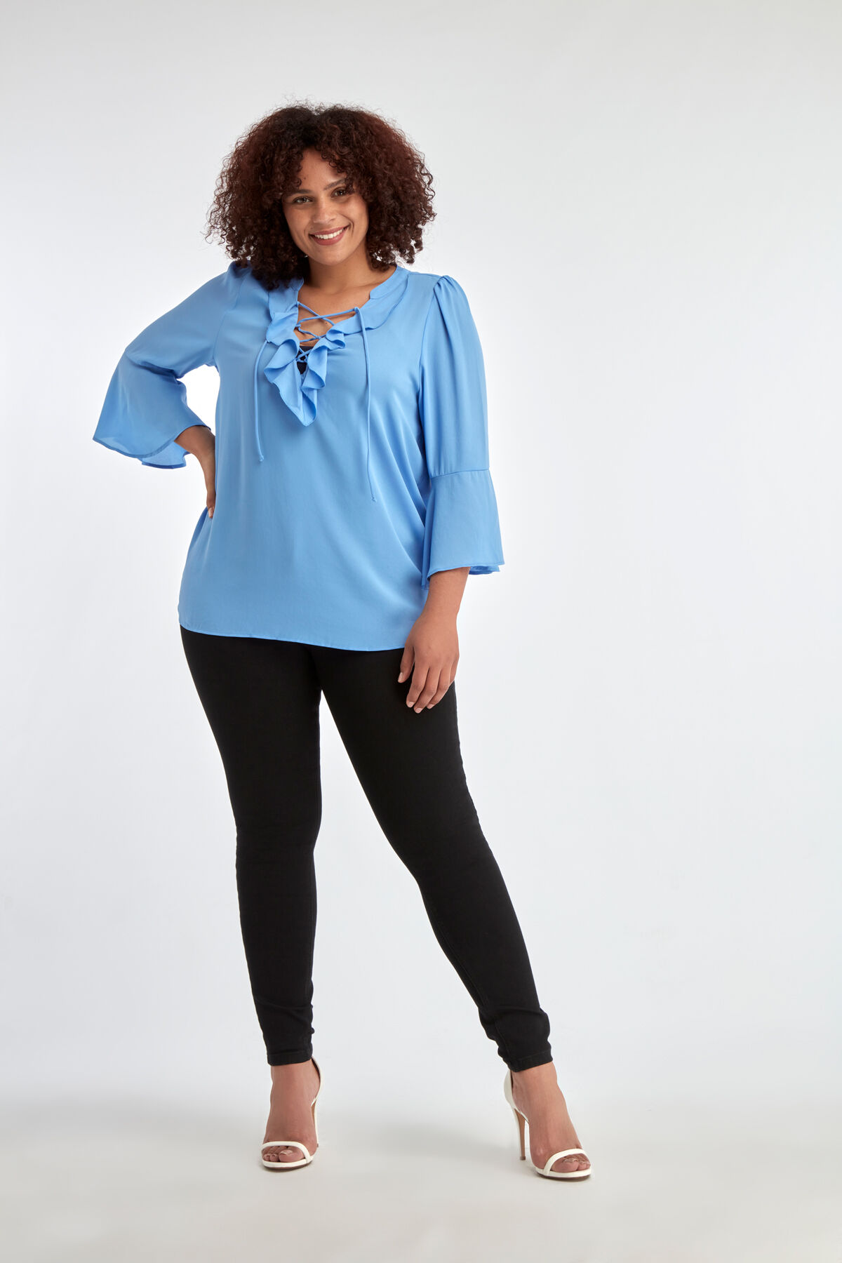 Blusa con flecos   image number 5