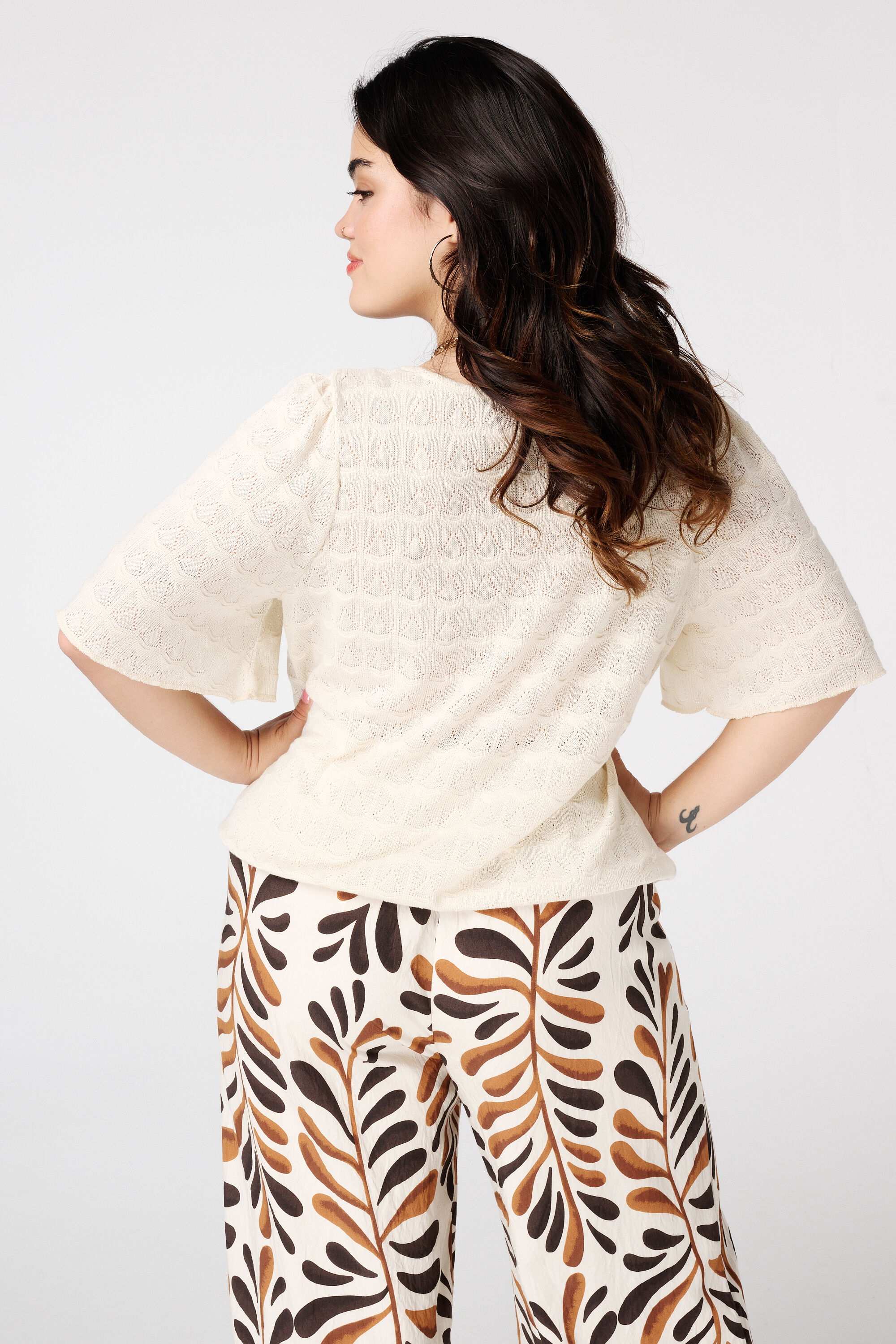 Parte superior calada image number 3