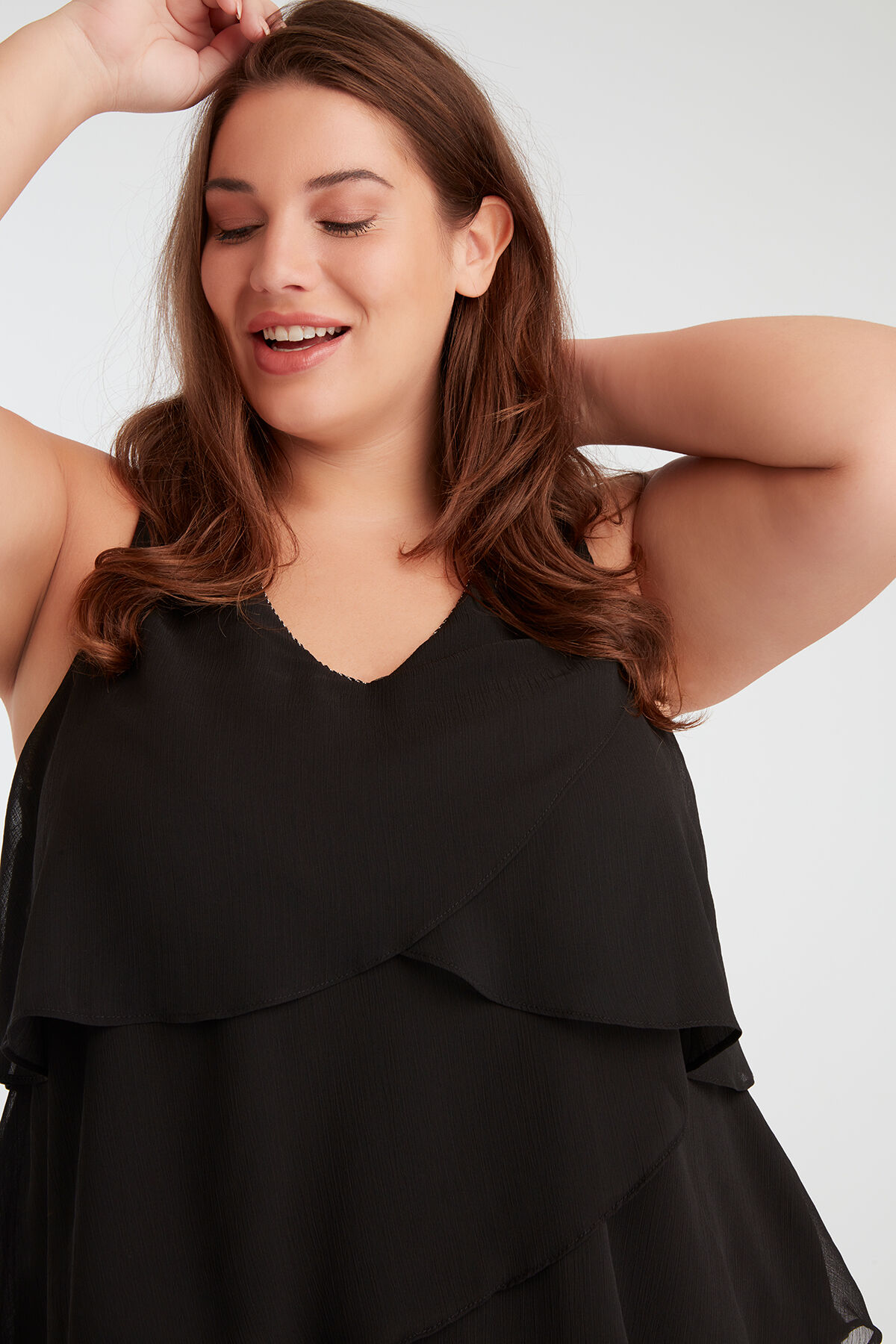 Vestido con volantes   image number 4