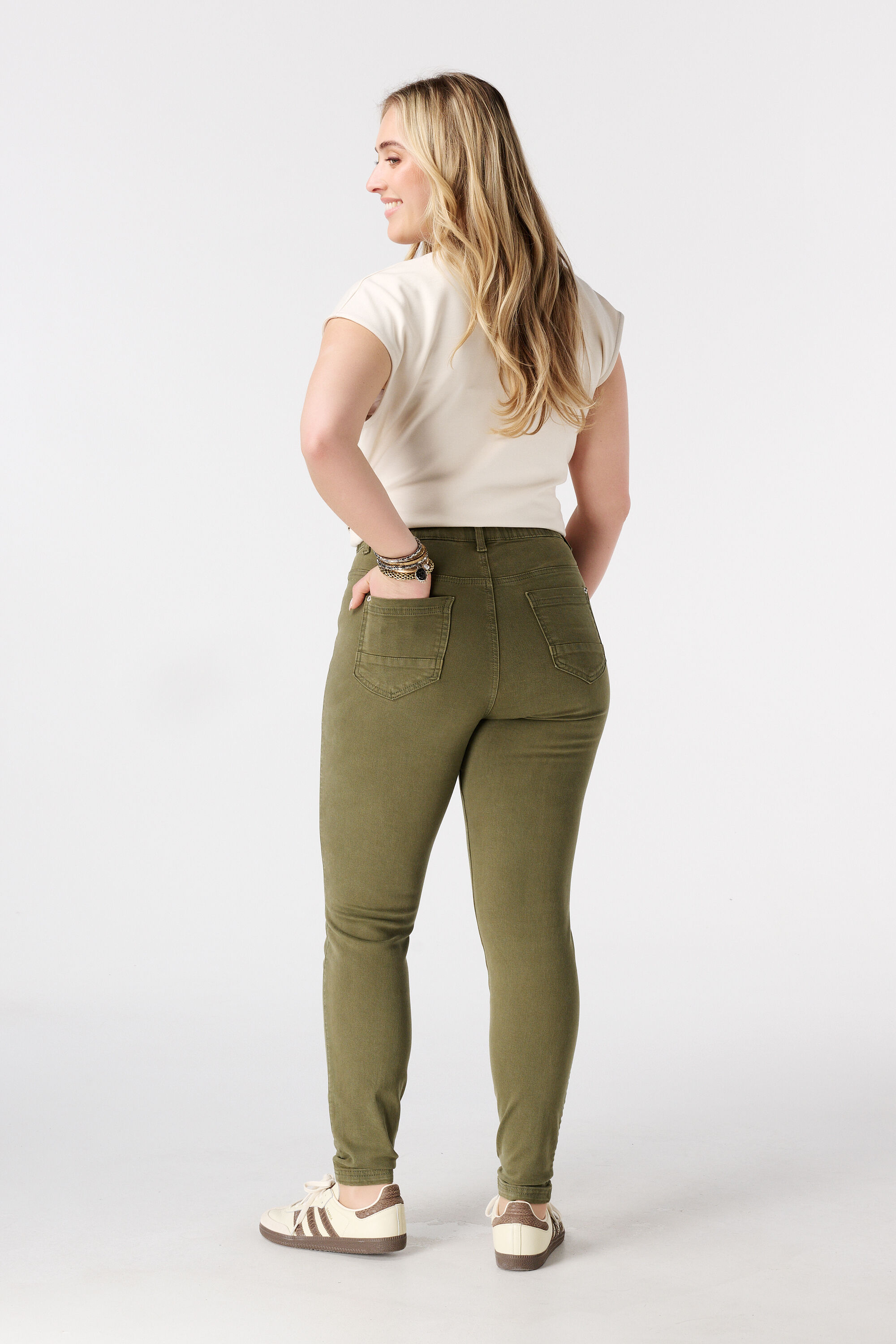 Tregging con aspecto de vaqueros image number 3