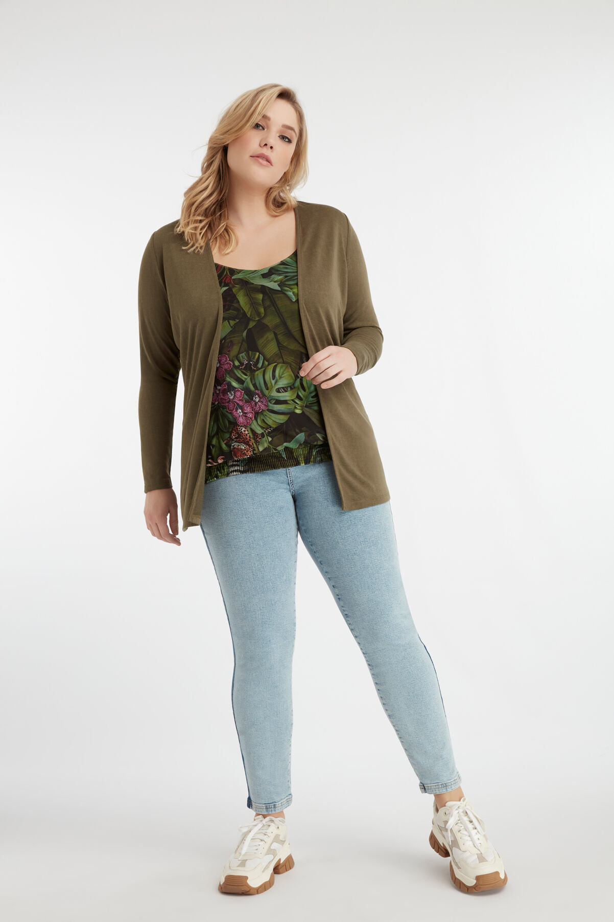 C&aacute;rdigan abierto image number 5