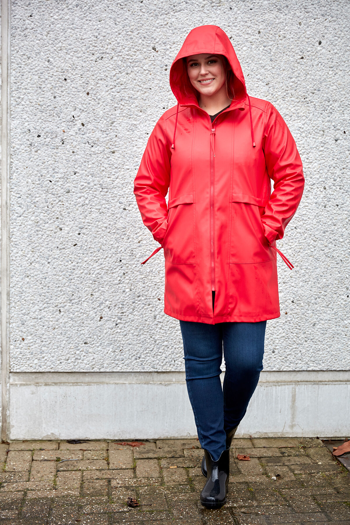 Impermeable de moda image number 4