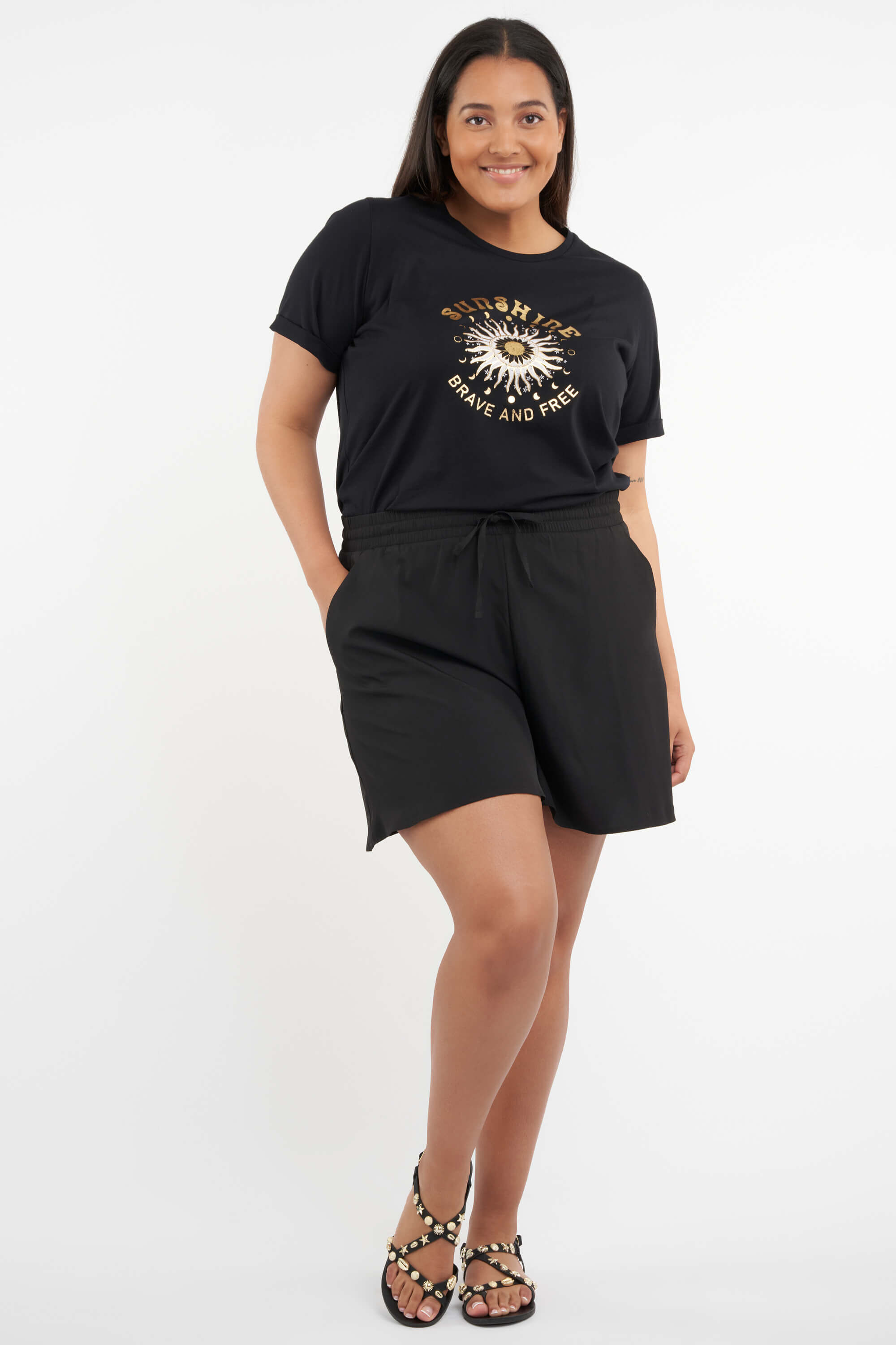 Short suelto image number 4