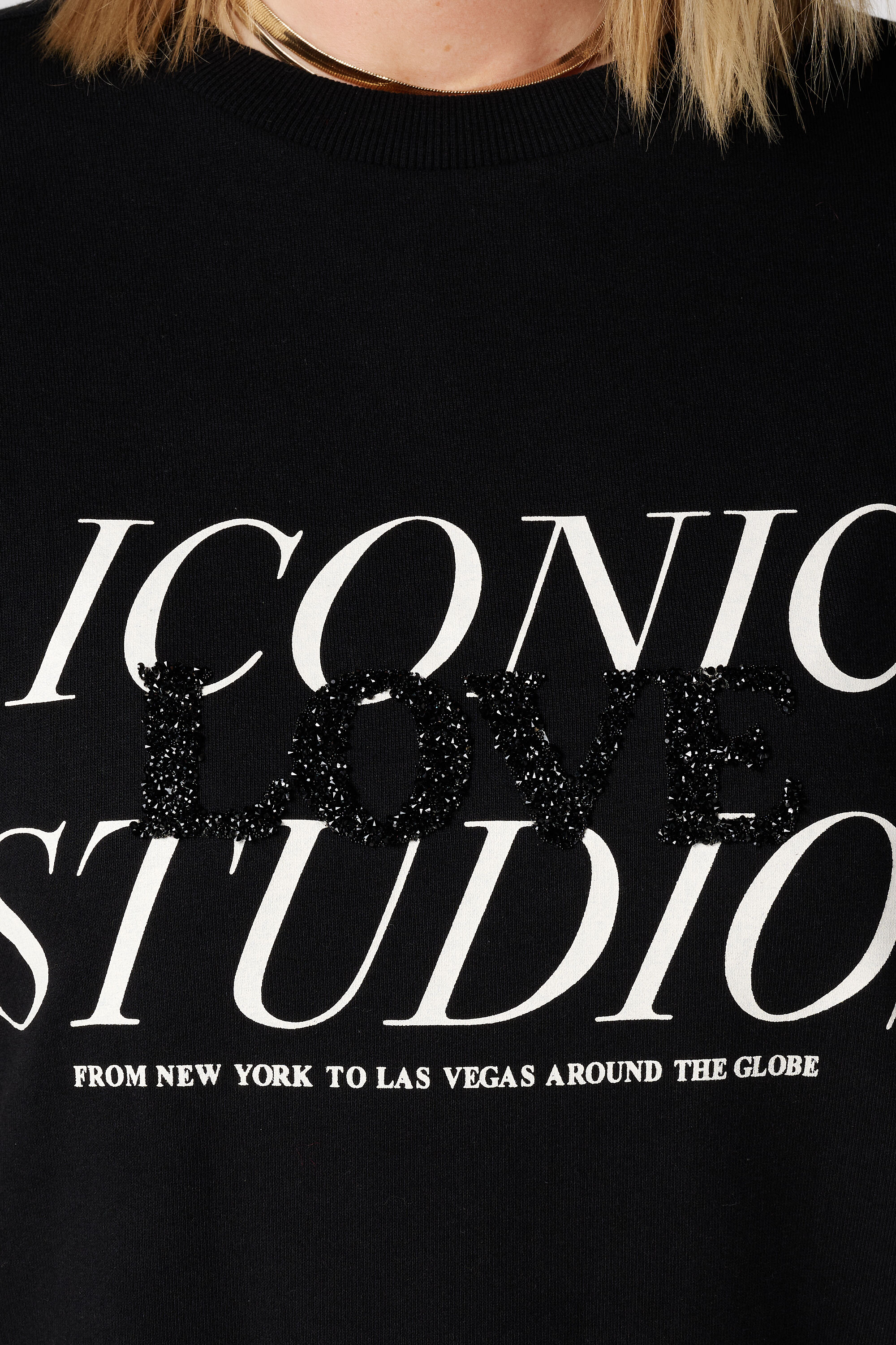 Vestido su&eacute;ter con texto con purpurina image number 6