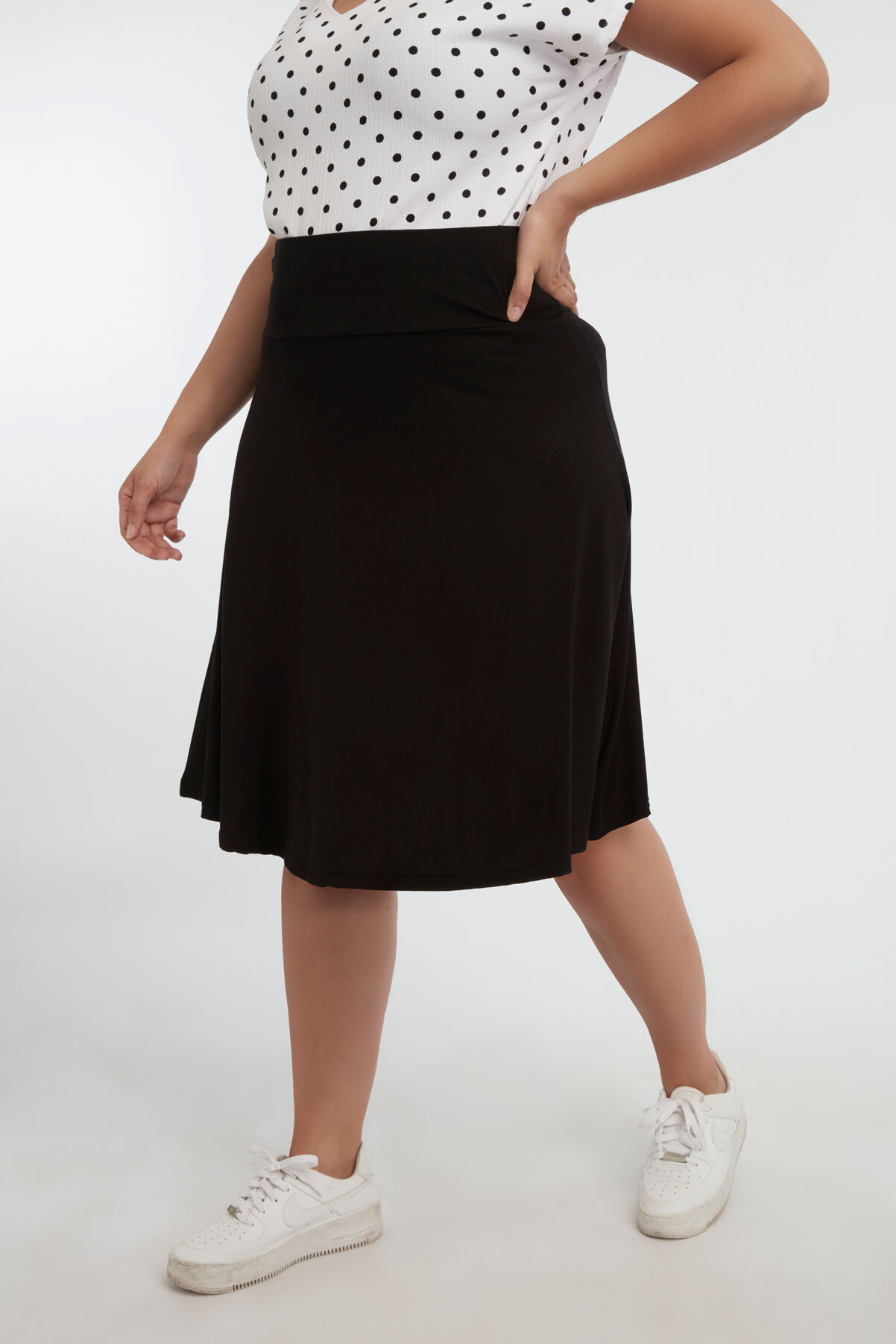 Falda en tejido fresco image number 3