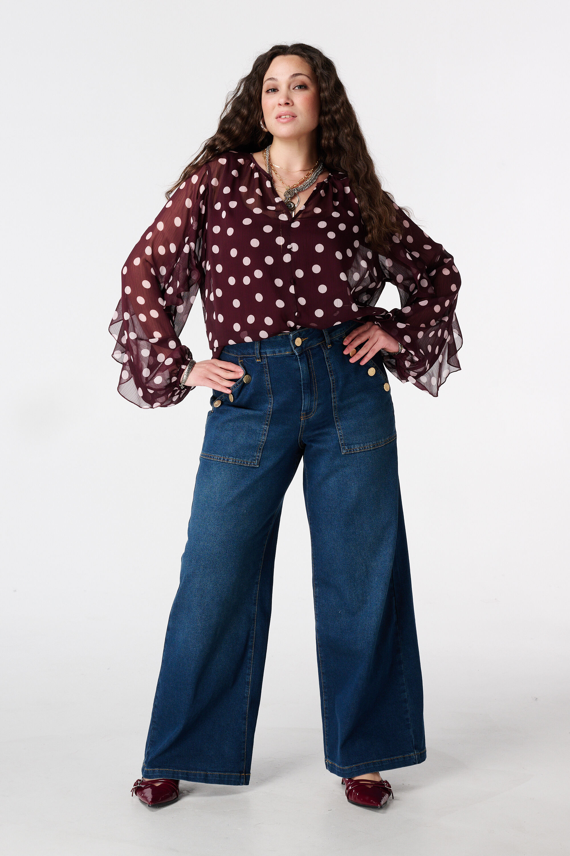Blusa de mesh con volantes image number 5
