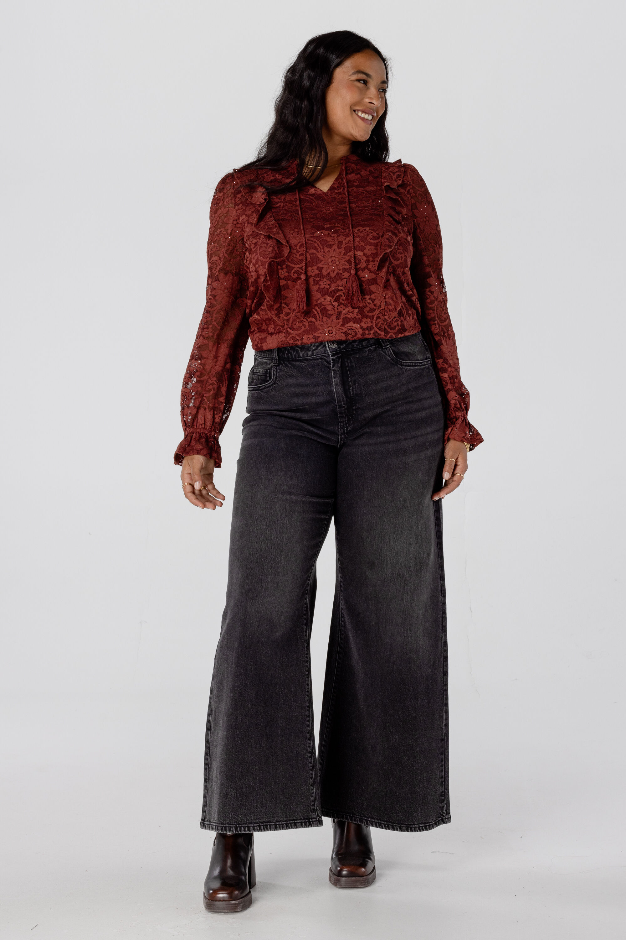 Top de encaje image number 5