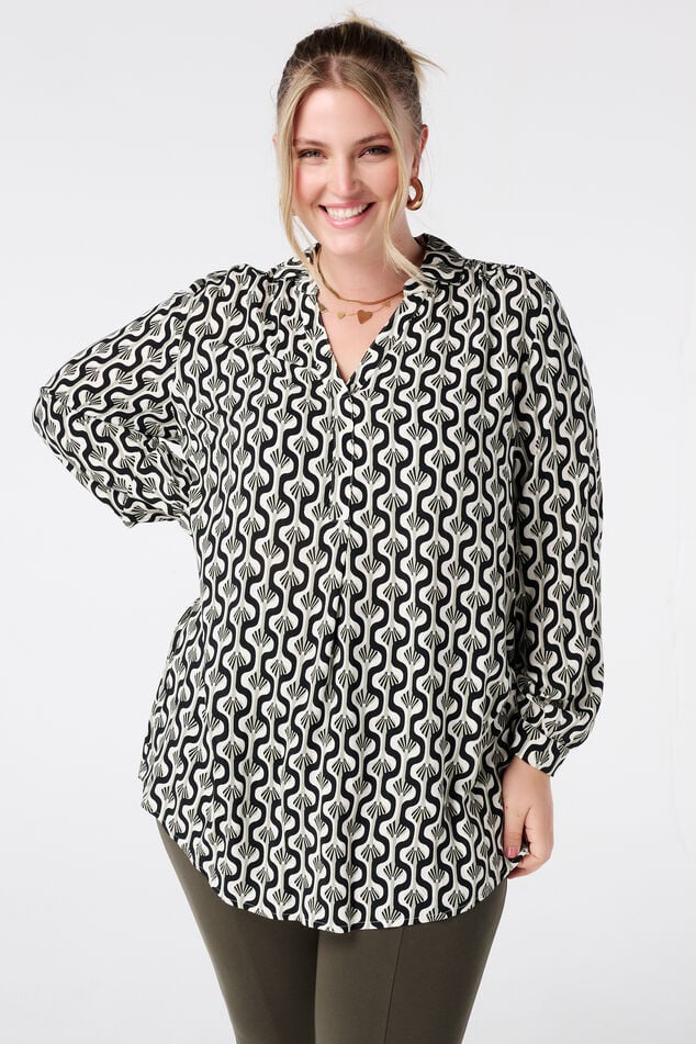 Blusa oversize con estampado image number 0