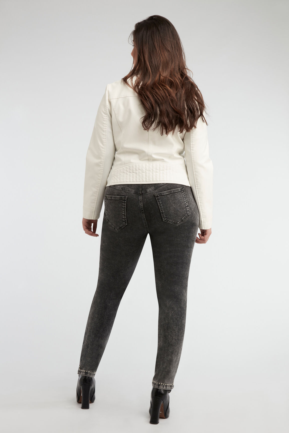 Chaqueta motera de cuero sint&eacute;tico image number 5