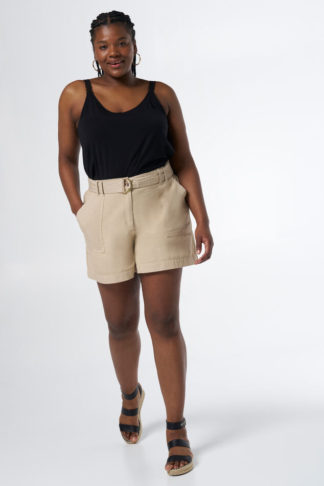 Shorts con cinturón image number 6