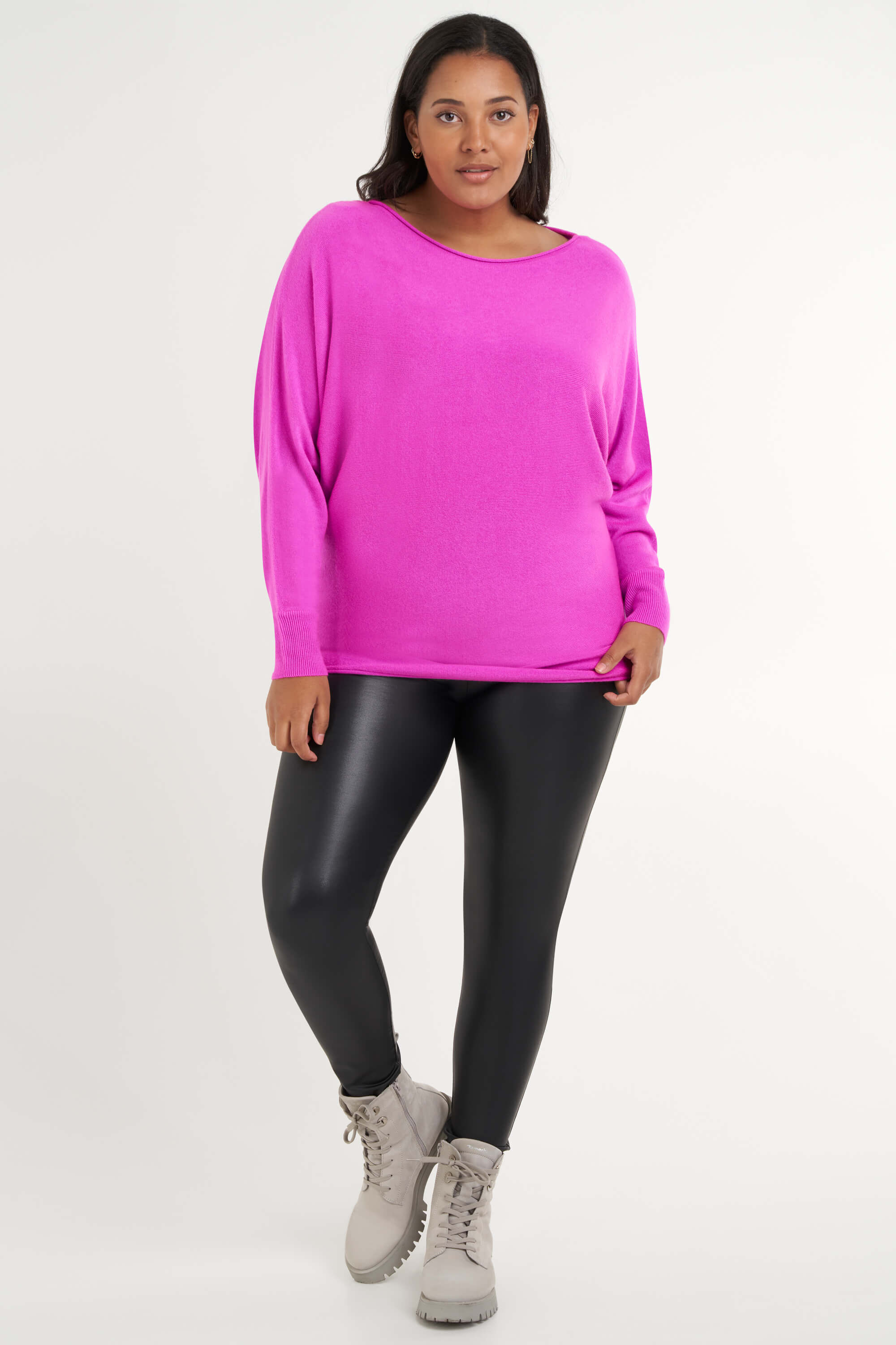 Su&eacute;ter con manga murci&eacute;lago image number 4