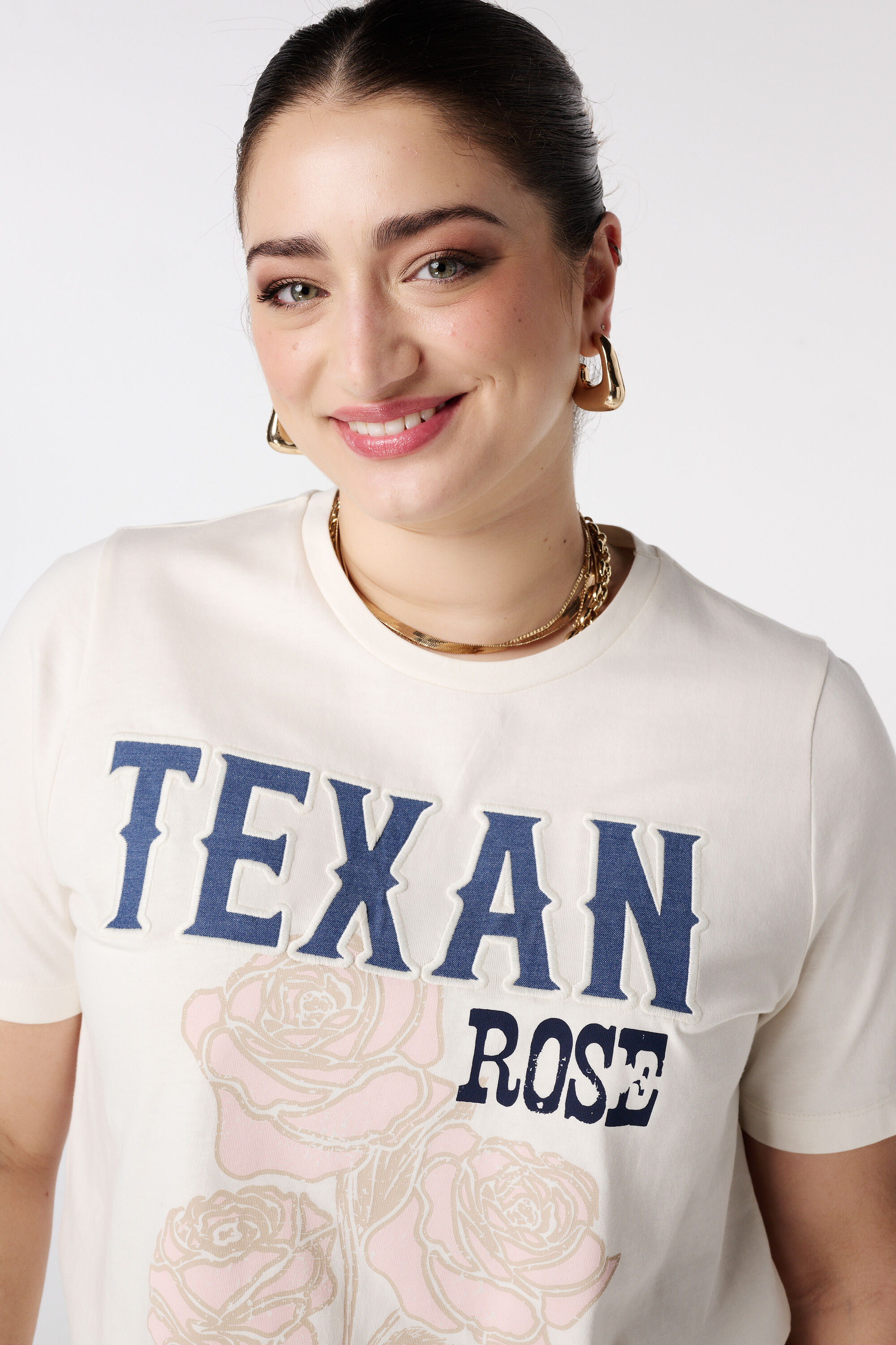 Camiseta con estampado y texto denim image number 4