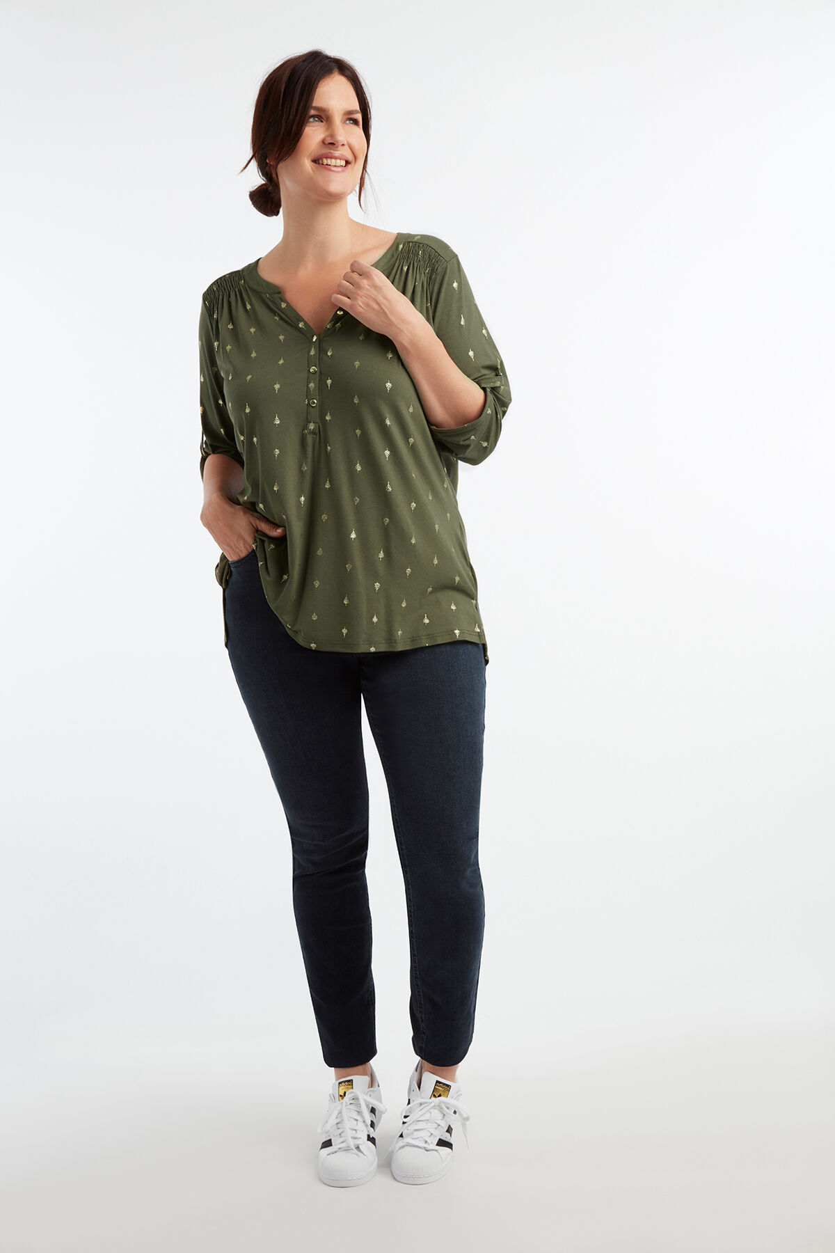 Top con estampado met&aacute;lico image number 3