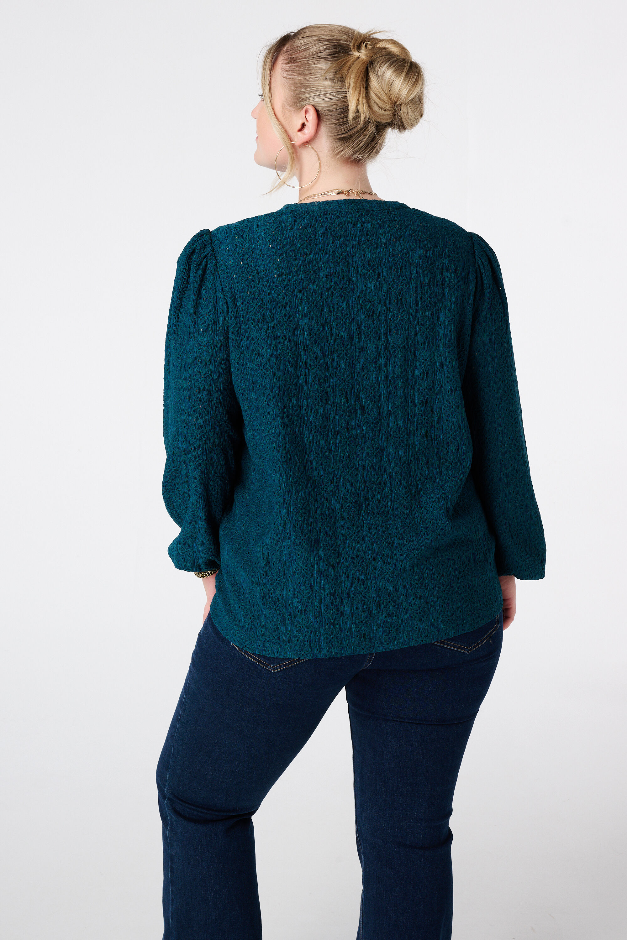 Top de jersey el&aacute;stico con mangas abullonadas image number 3