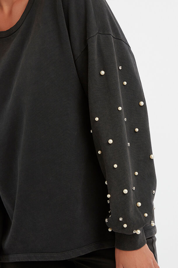 Su&eacute;ter deslavado  image number 5