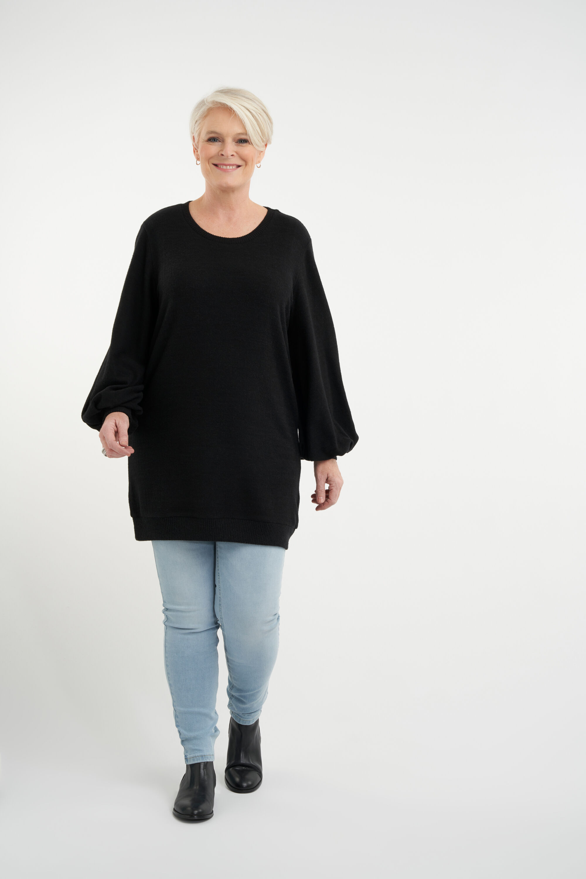 Su&eacute;ter largo  image number 5