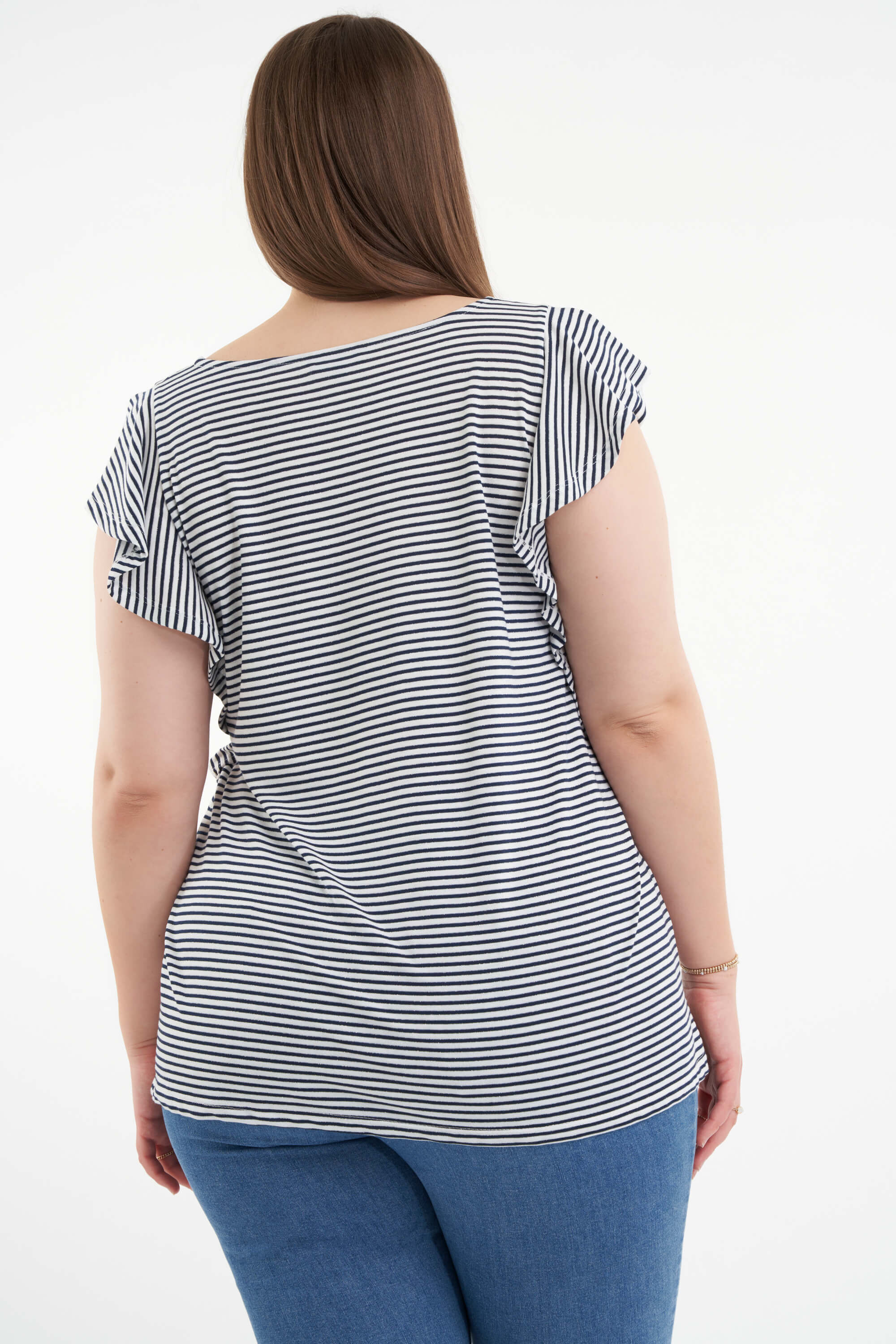 Camiseta con rayas image number 4