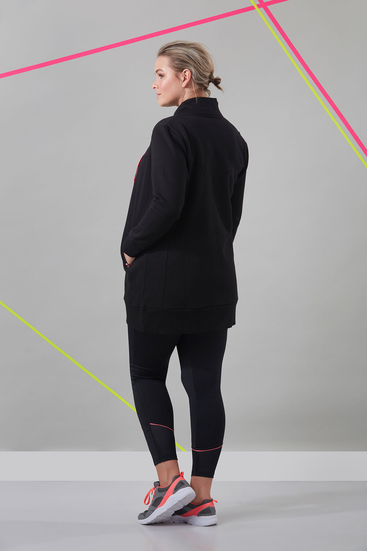 Chaqueta deportiva image number 3