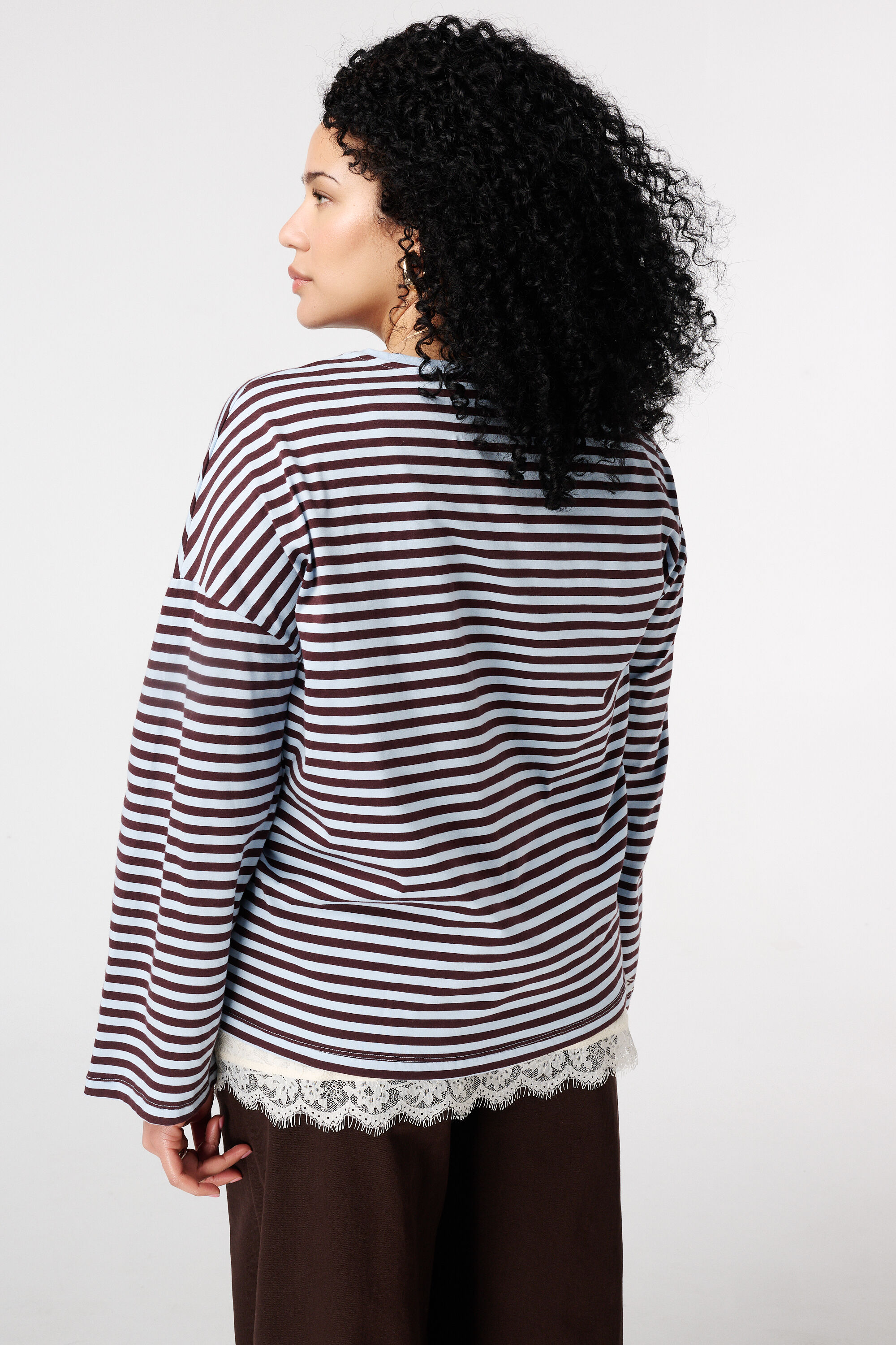 Top de manga larga a rayas image number 3