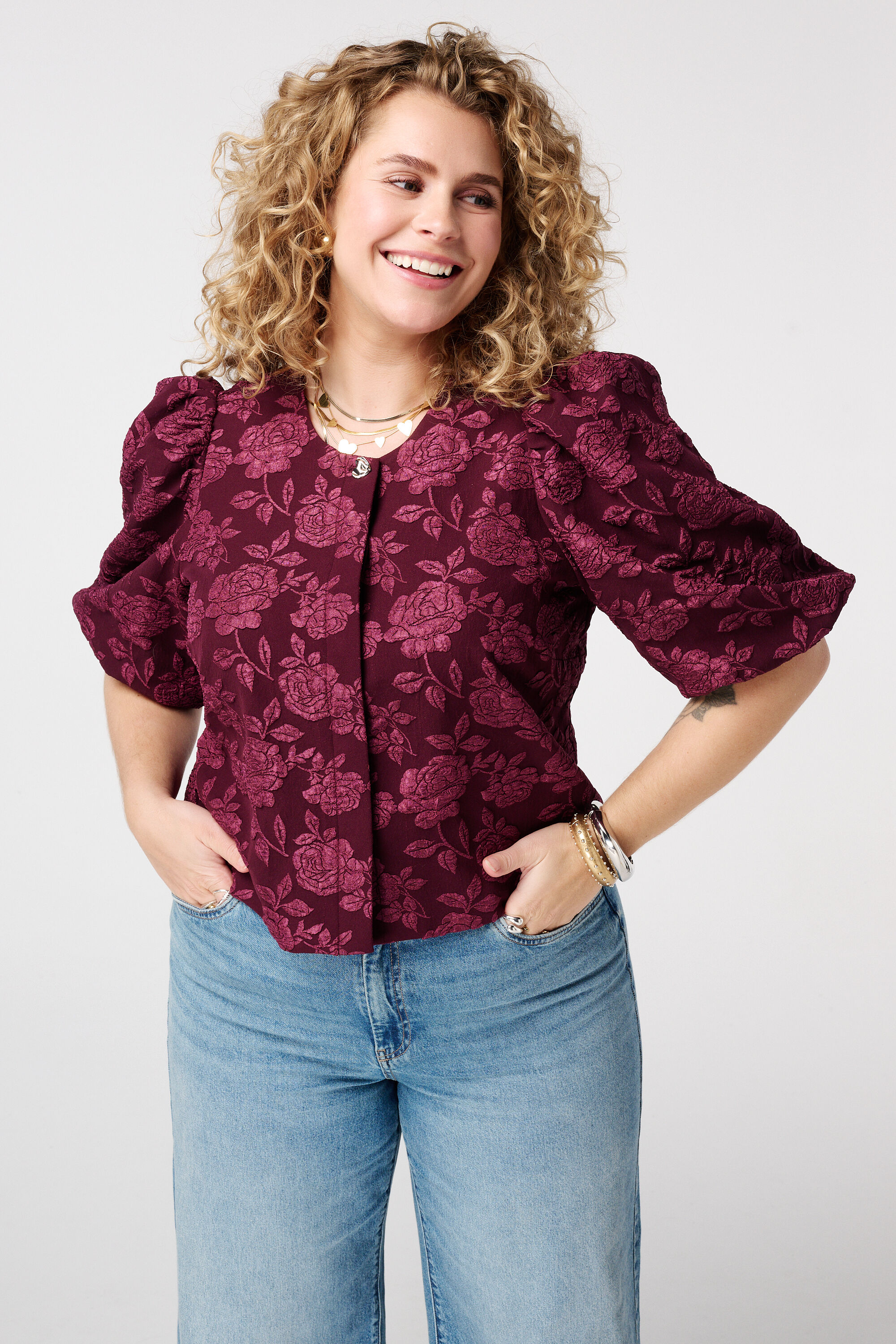 Top jacquard con mangas abullonadas image number 0